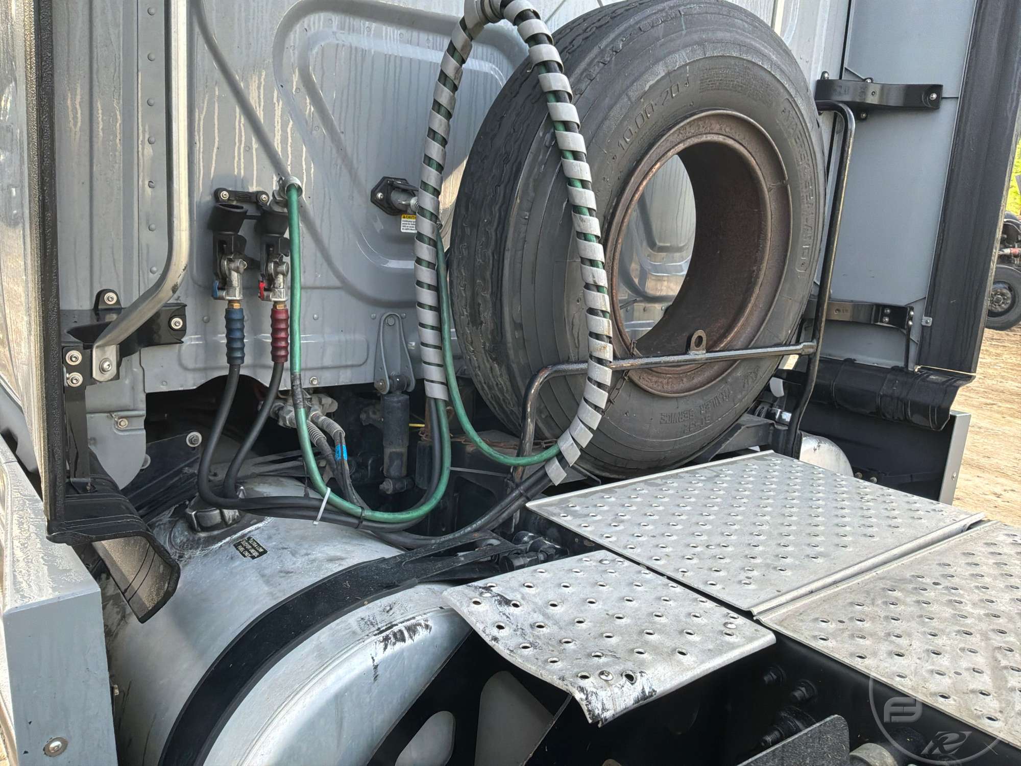 2021 Freightliner CASCADIA