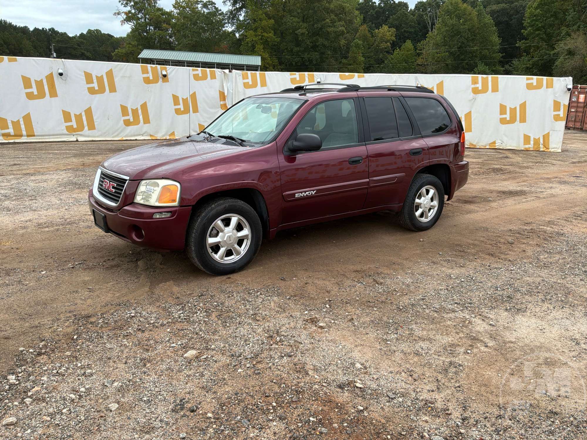 Photo of 2004 GMC Envoy