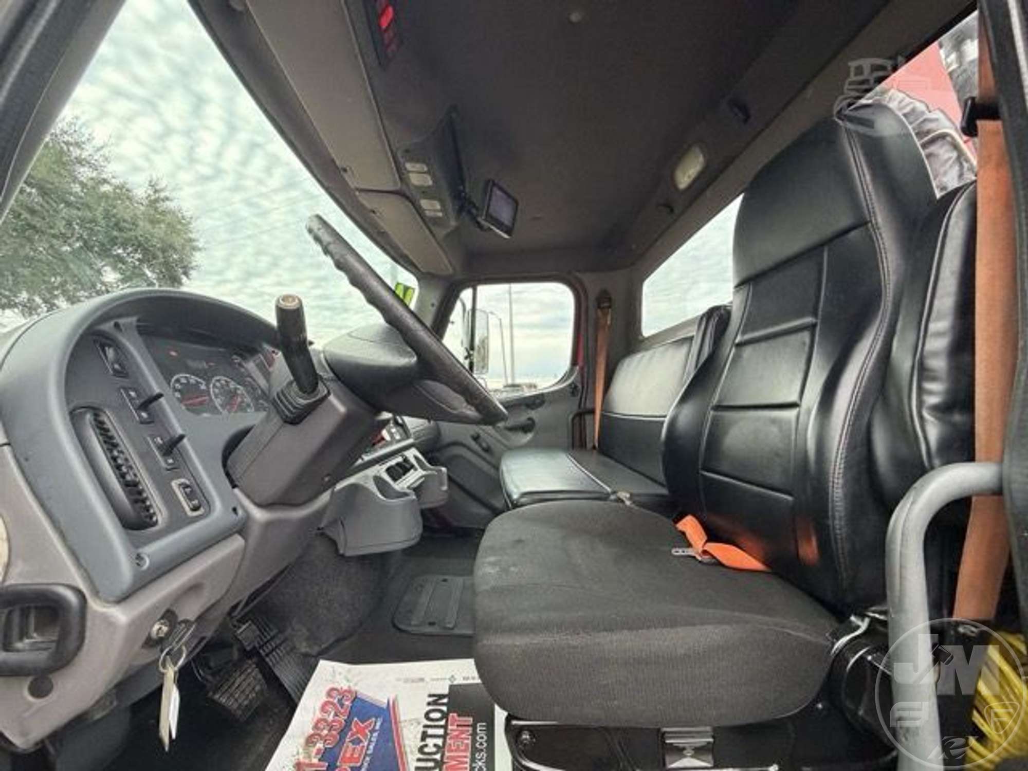 2014 Freightliner 114SD