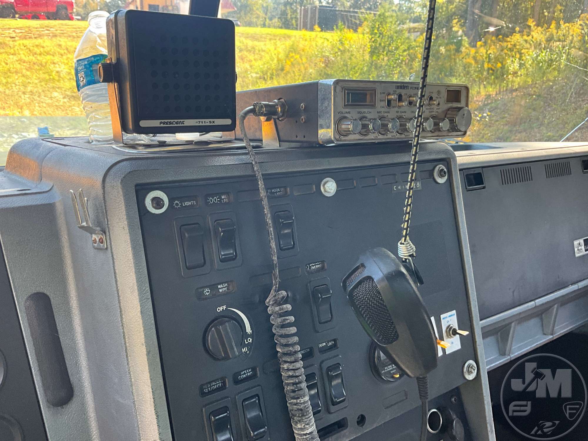 1996 Mack CH613