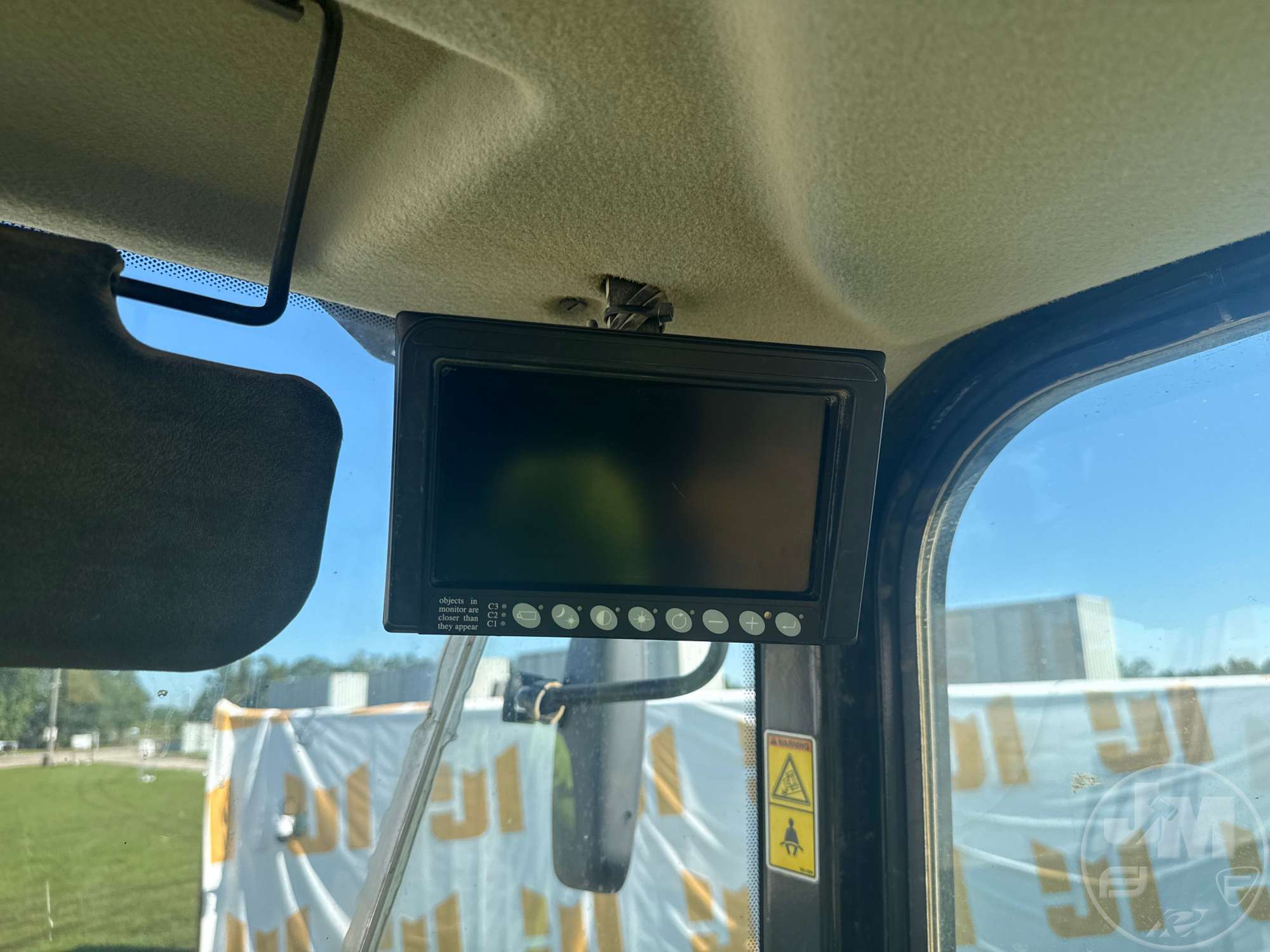 2021 Caterpillar 910