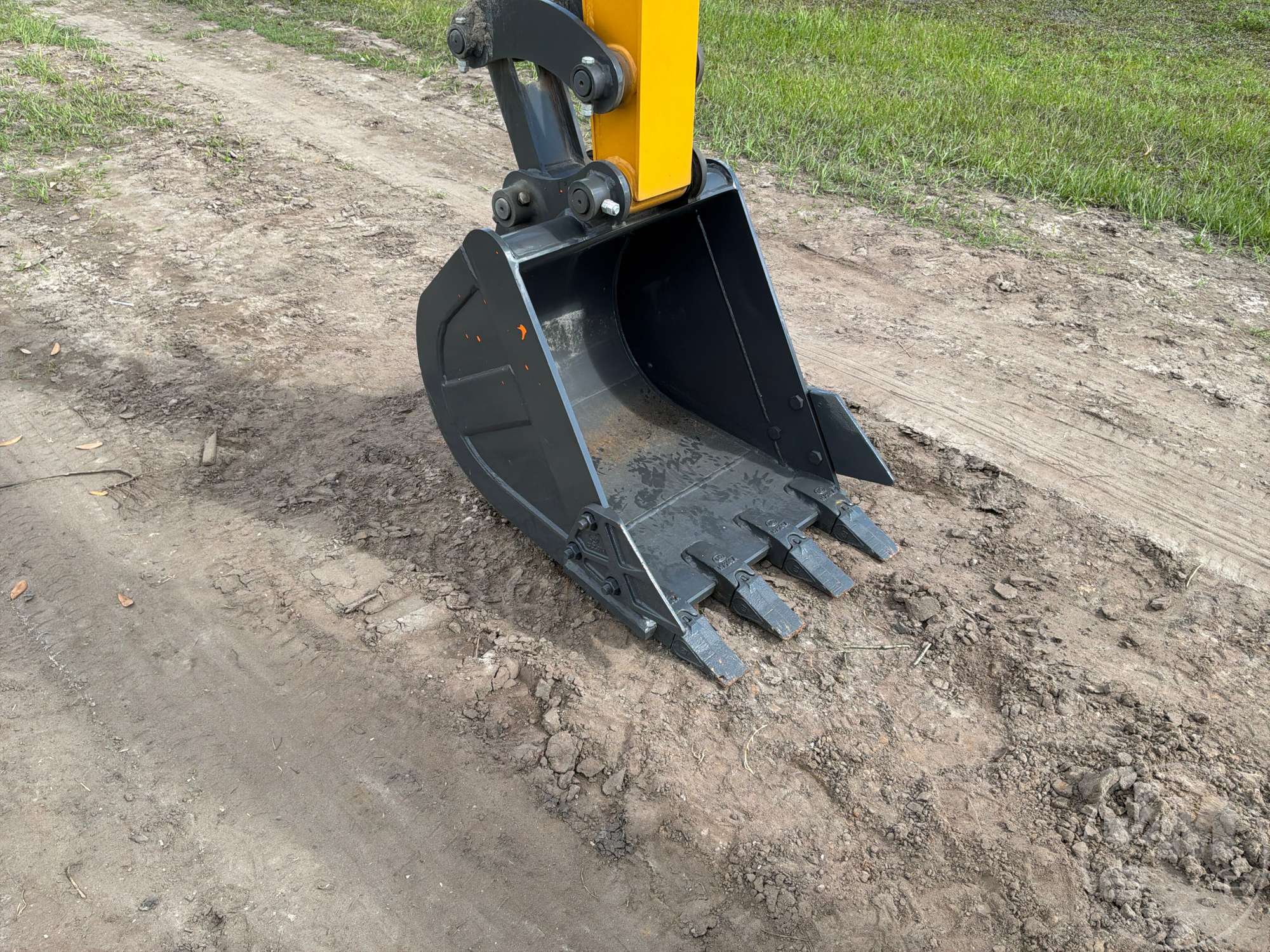 2024 XCMG XE35U