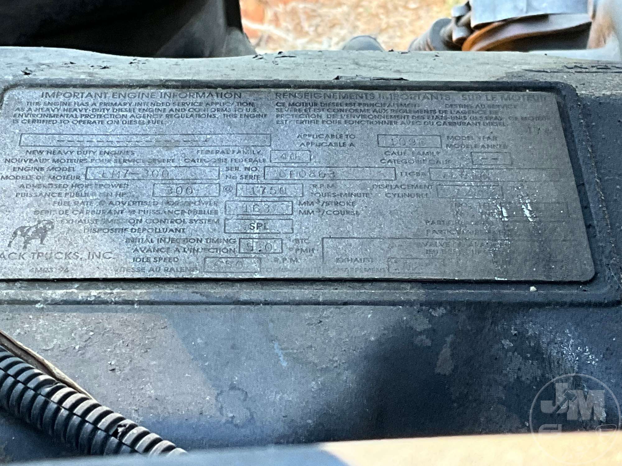 1996 Mack CH613