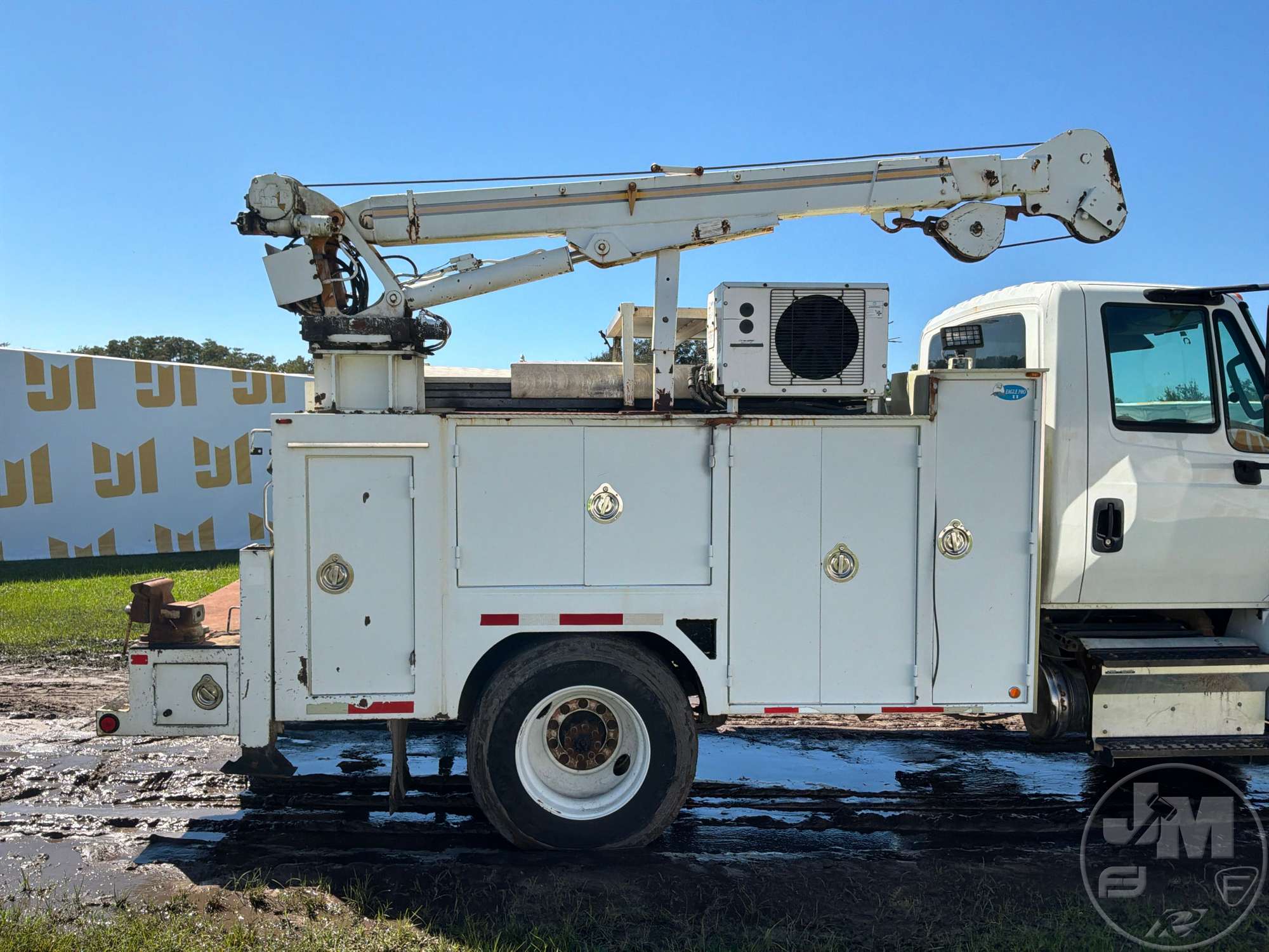 2017 International 4300
