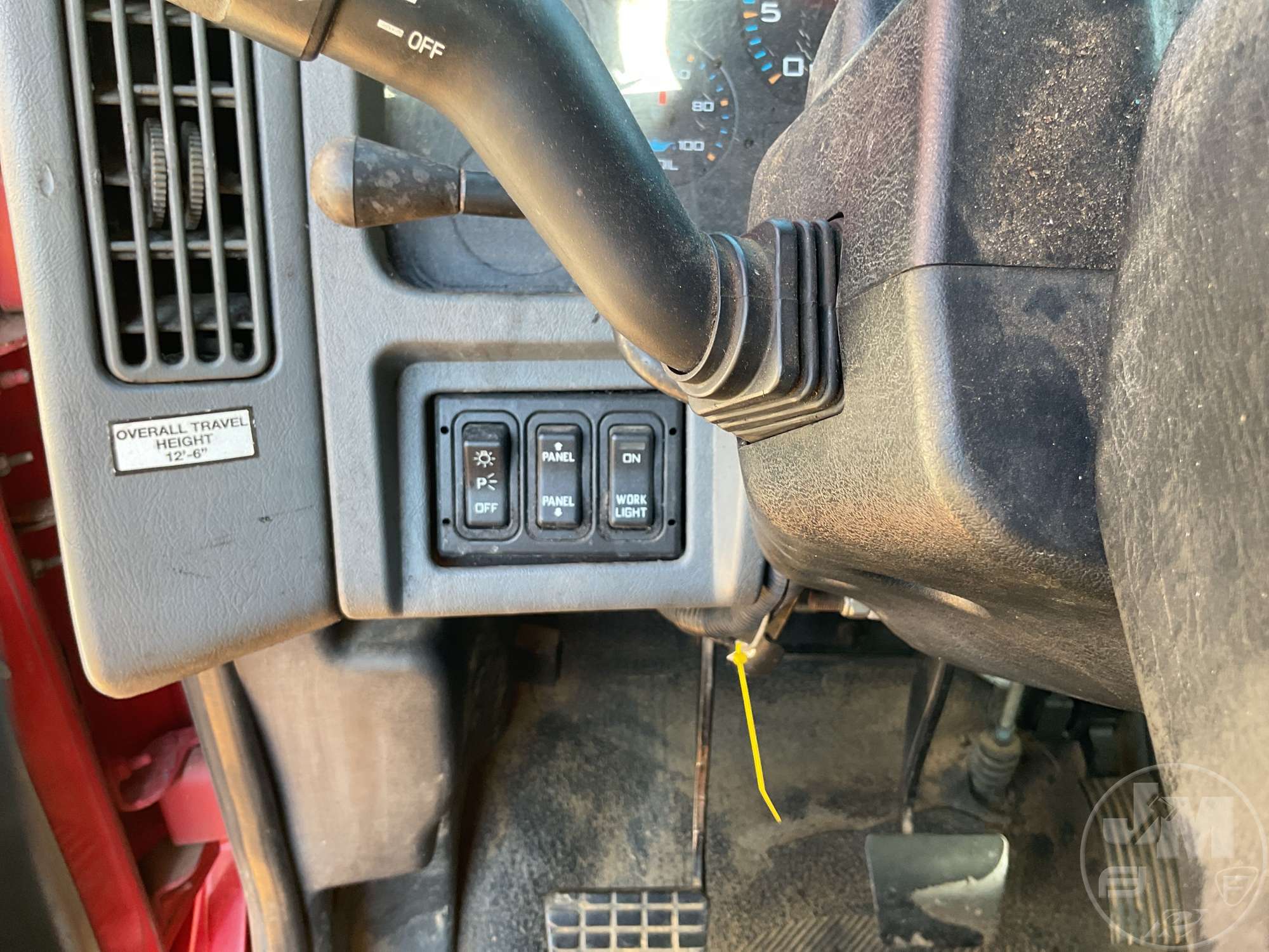 2006 International 4300 SBA 4X2