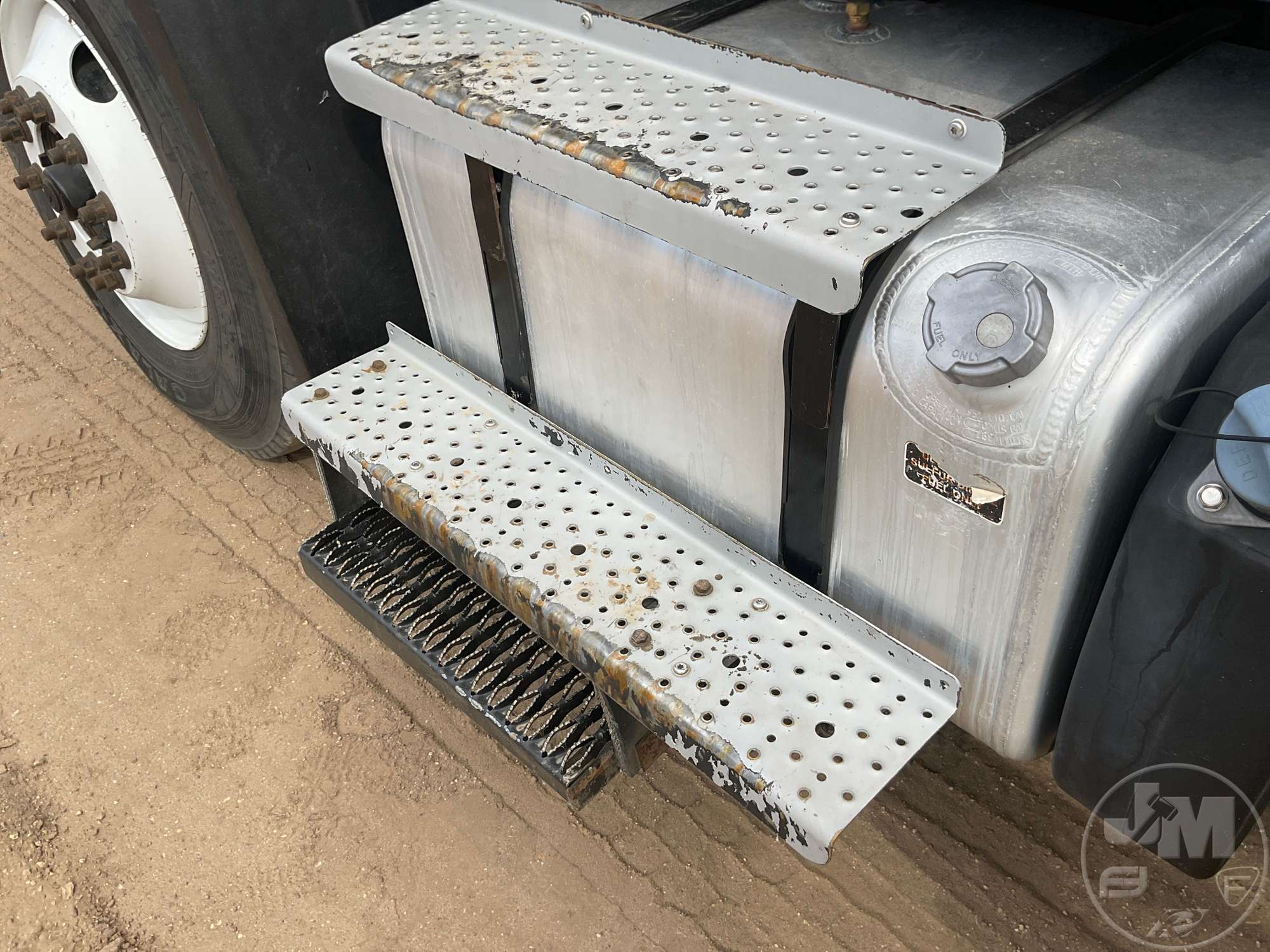 2016 Freightliner 108SD