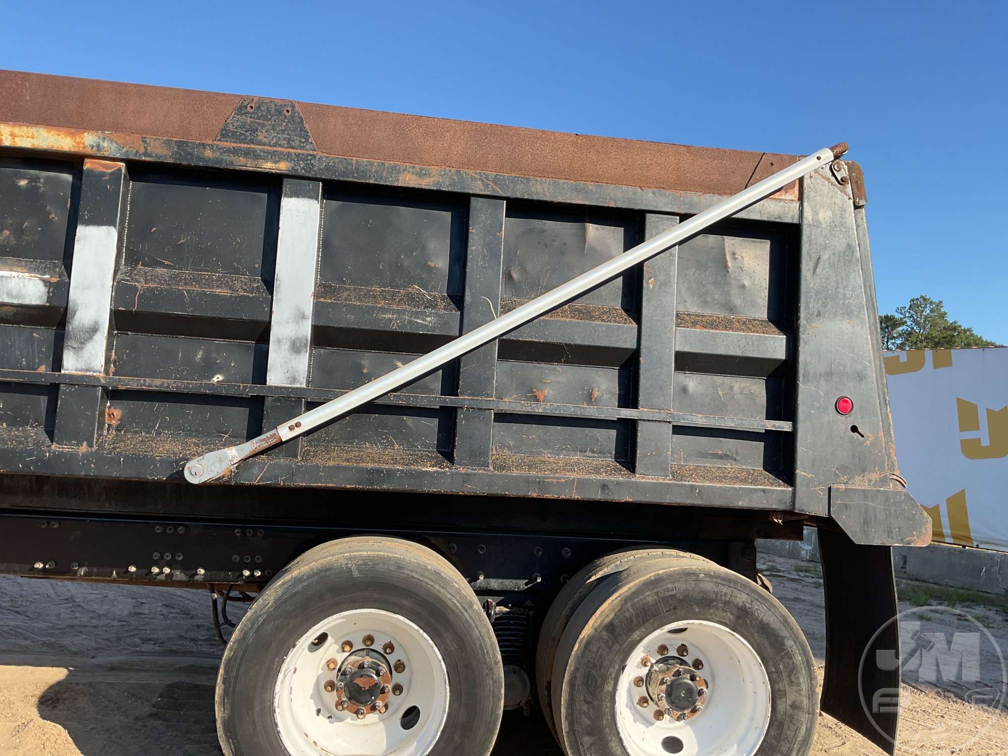 2007 Mack CTP GRANITE