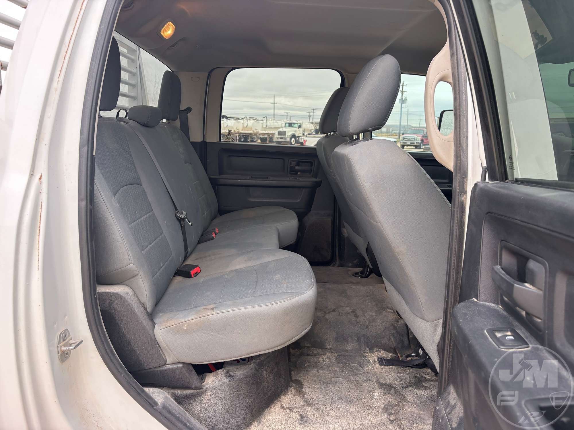 2015 Dodge 3500HD CREW CAB 4X4