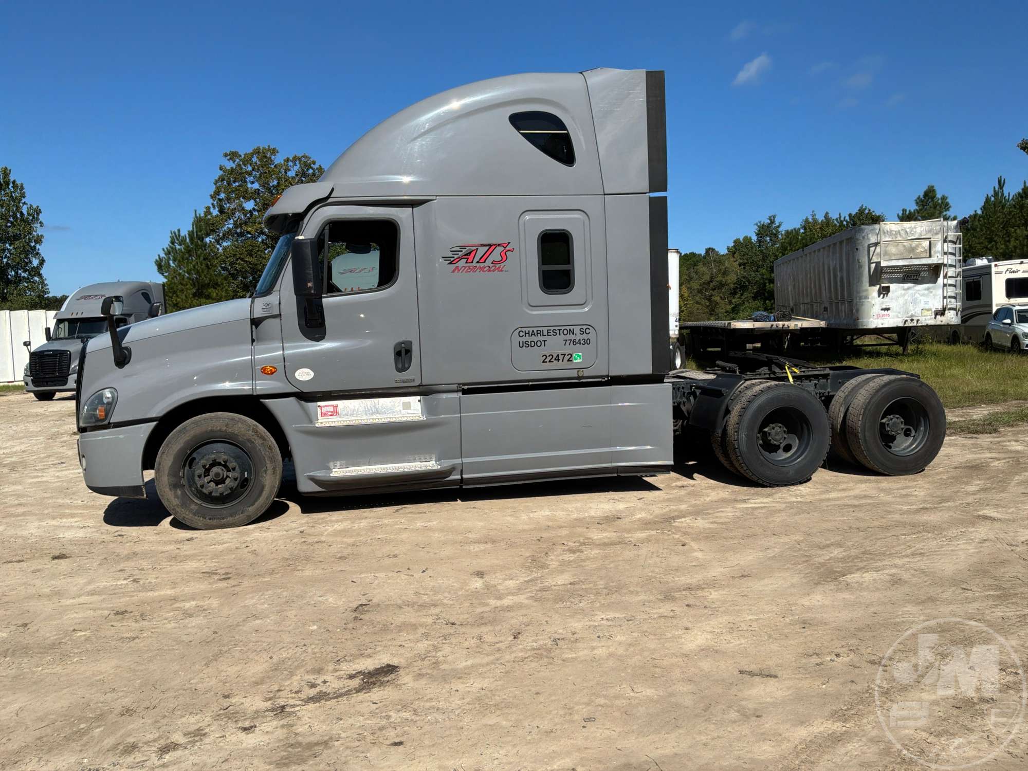 2015 Freightliner CASCADIA