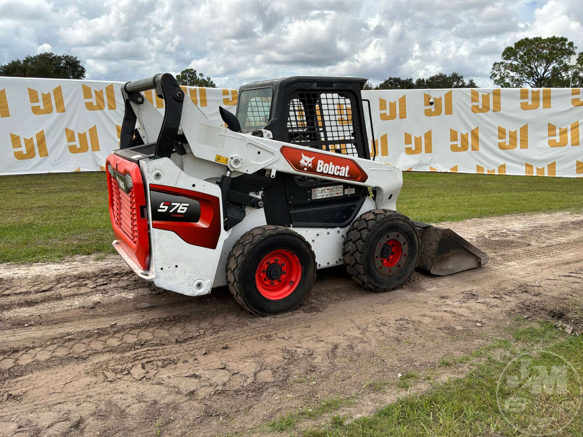 2022 Bobcat S76