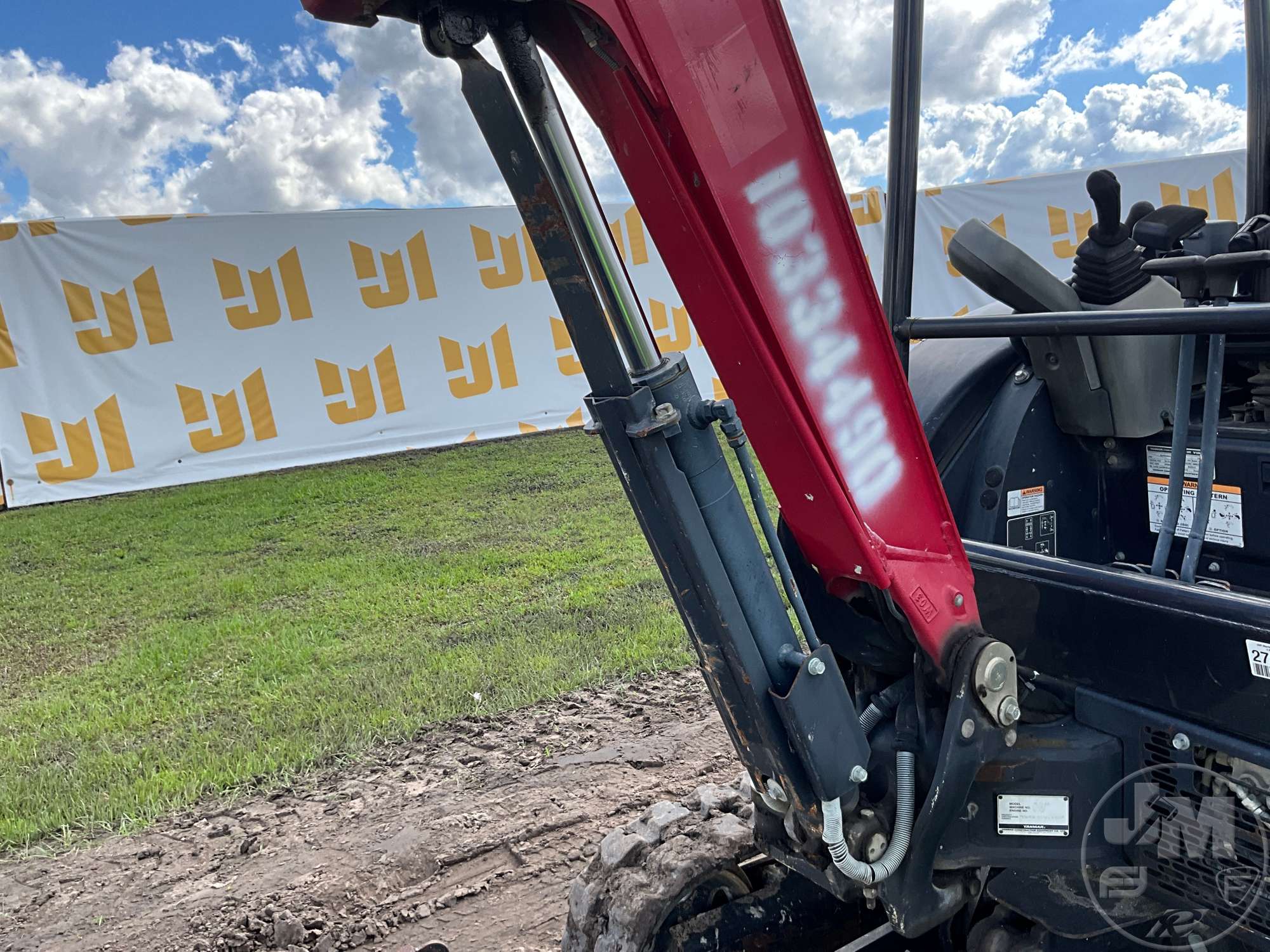 2021 Yanmar VI025-6A