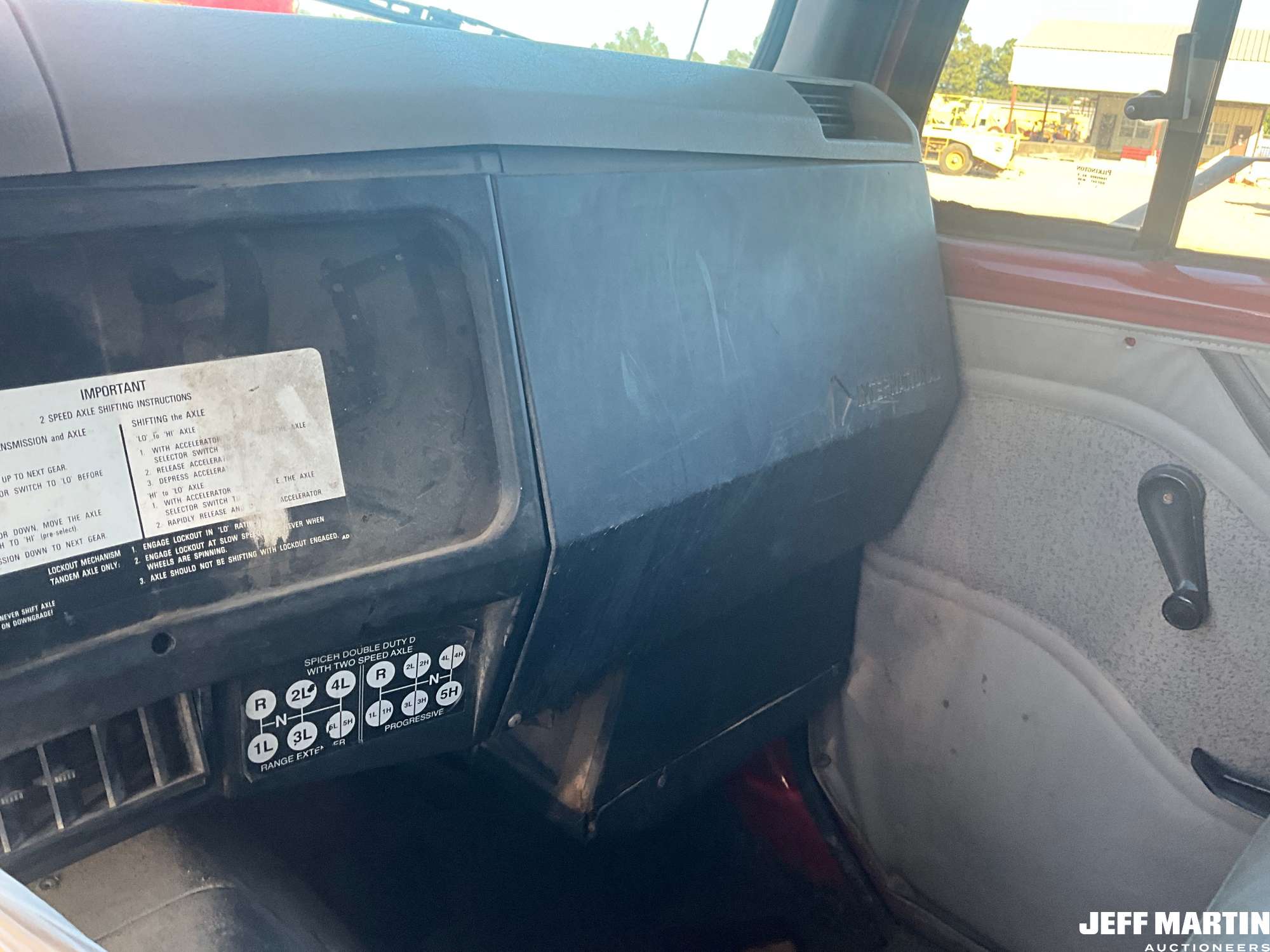 2001 International 4700