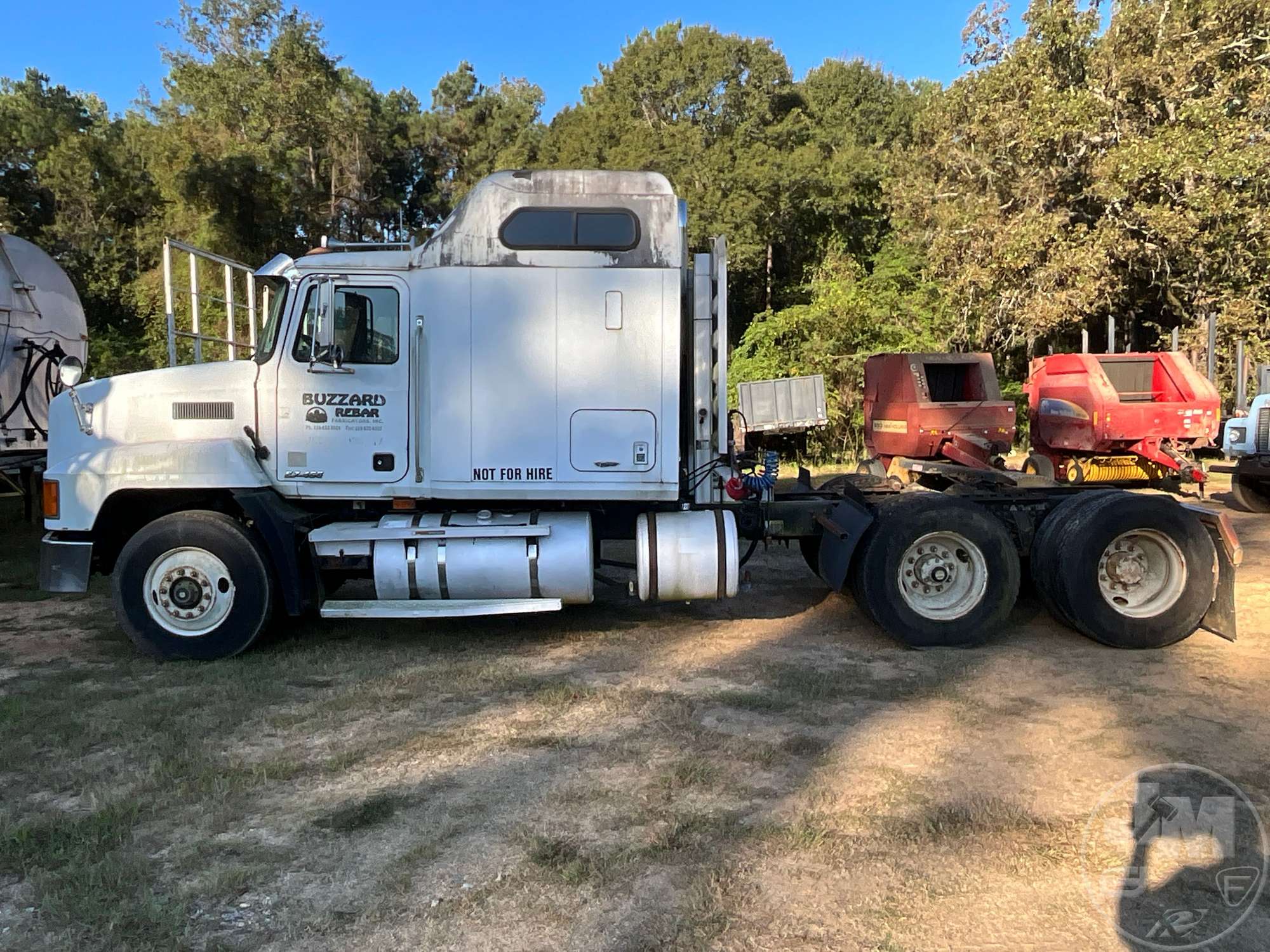 2000 Mack CH613