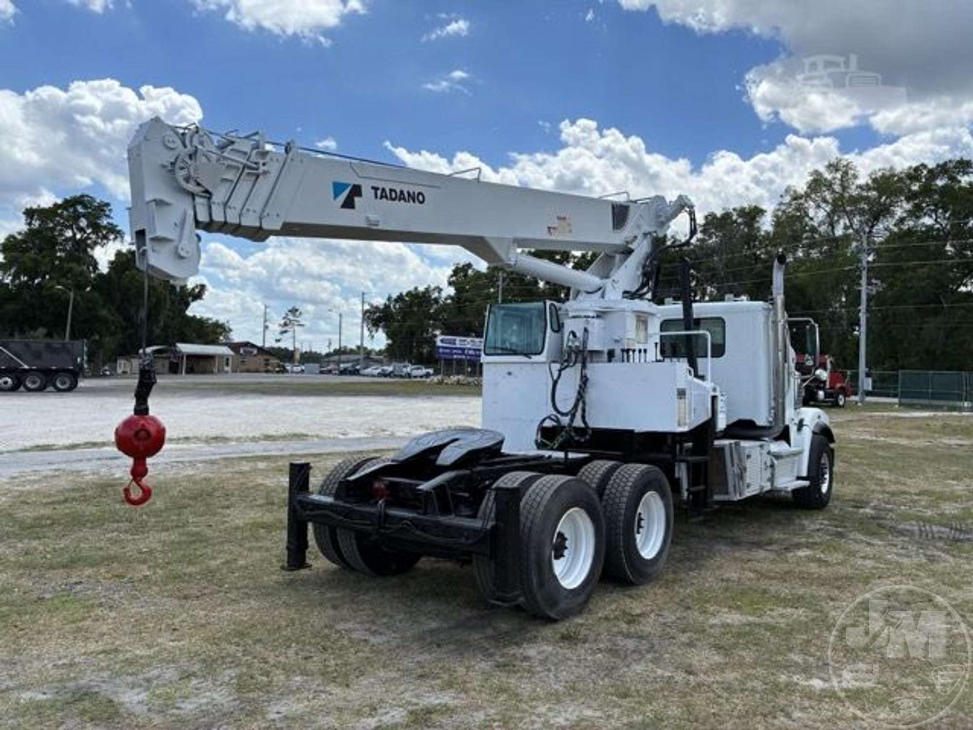 2012 Freightliner 114 CORONADO