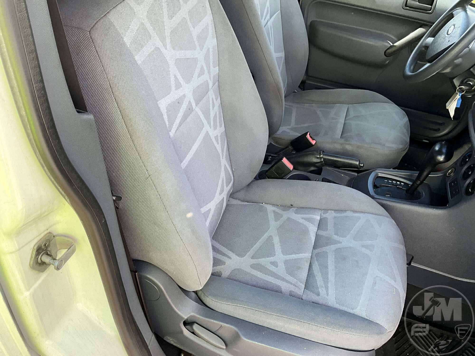 2011 Ford TRANSIT CONNECT XLT