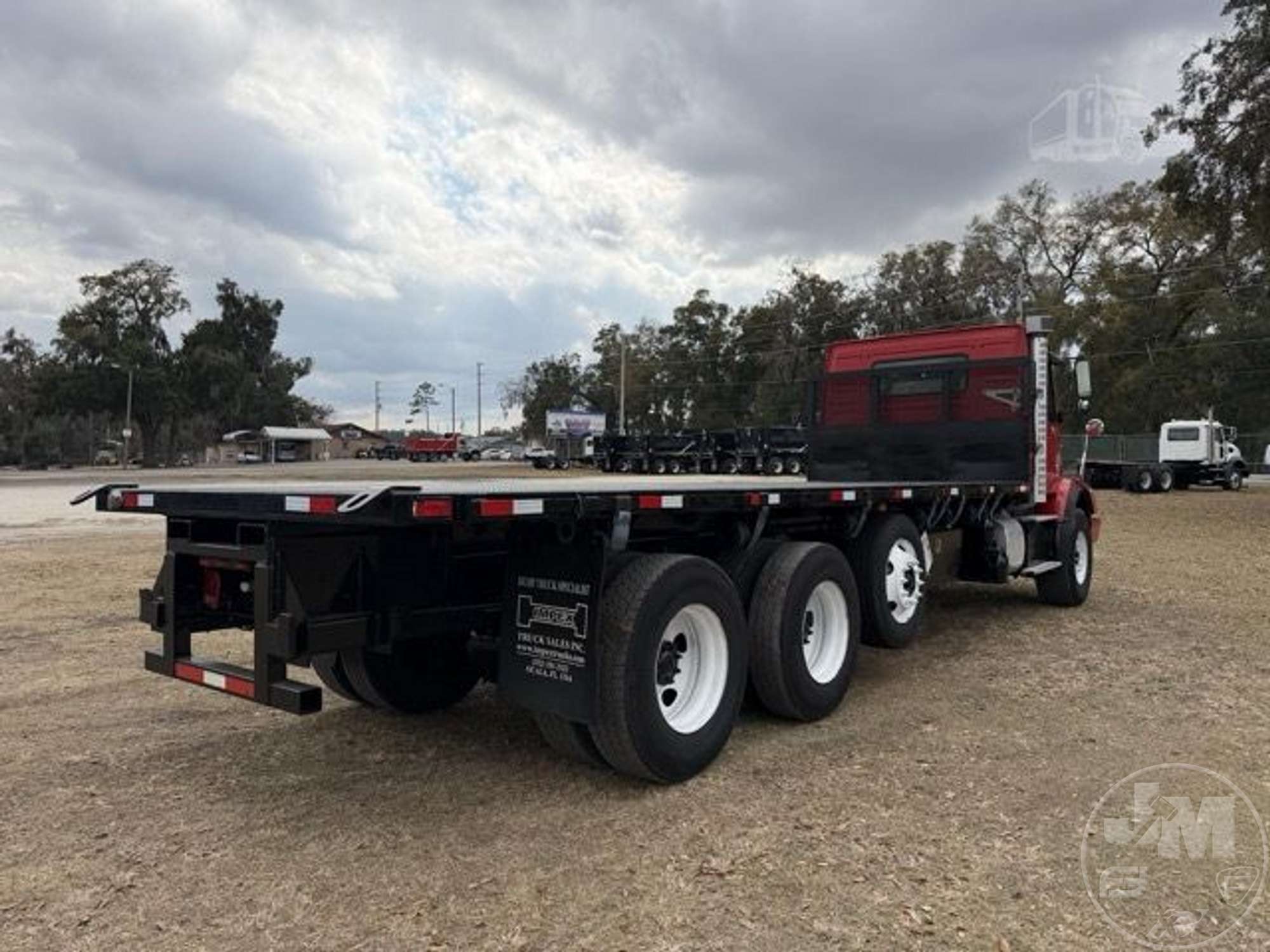 2014 Volvo VHD