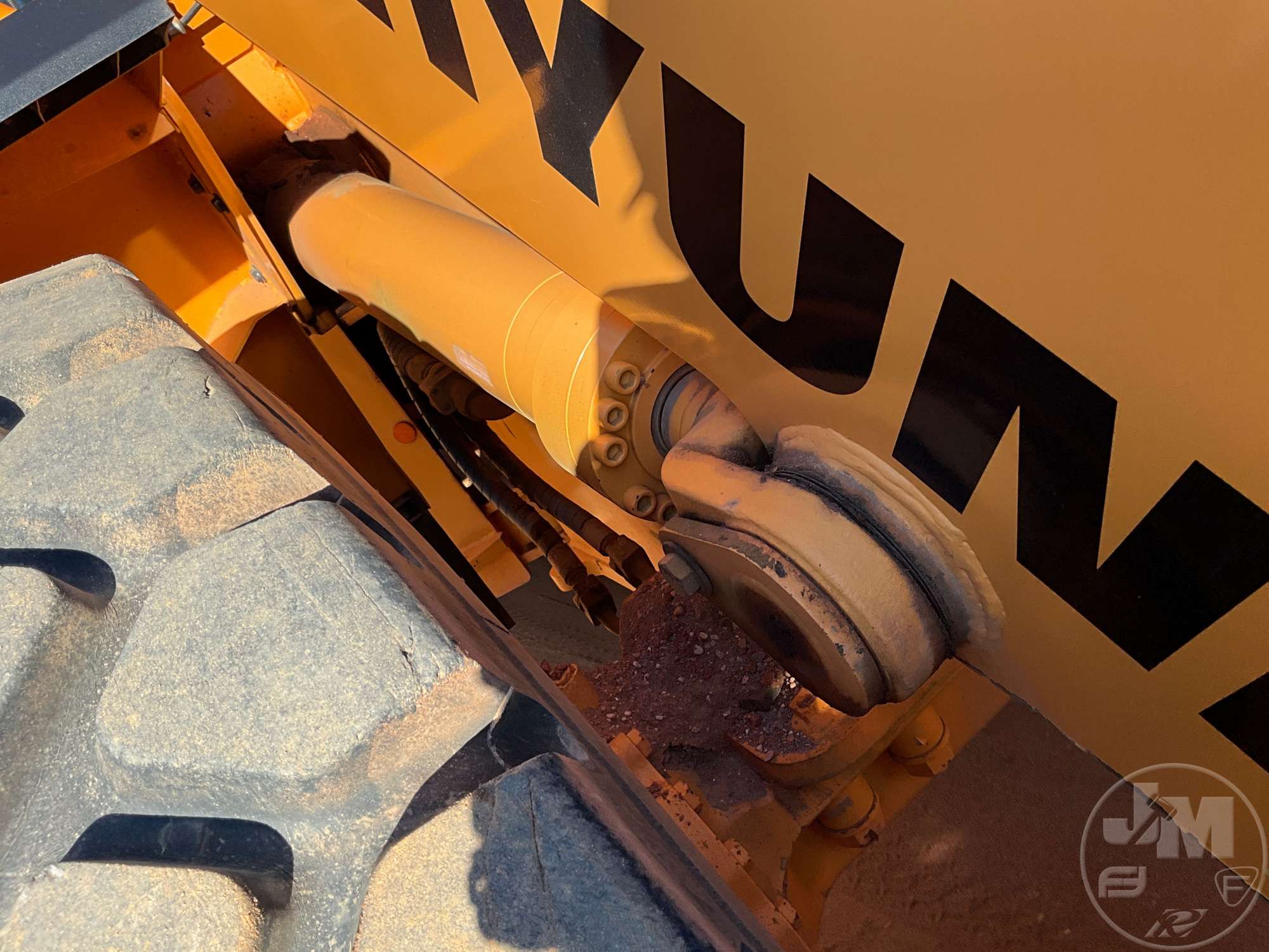 2019 Hyundai HL960