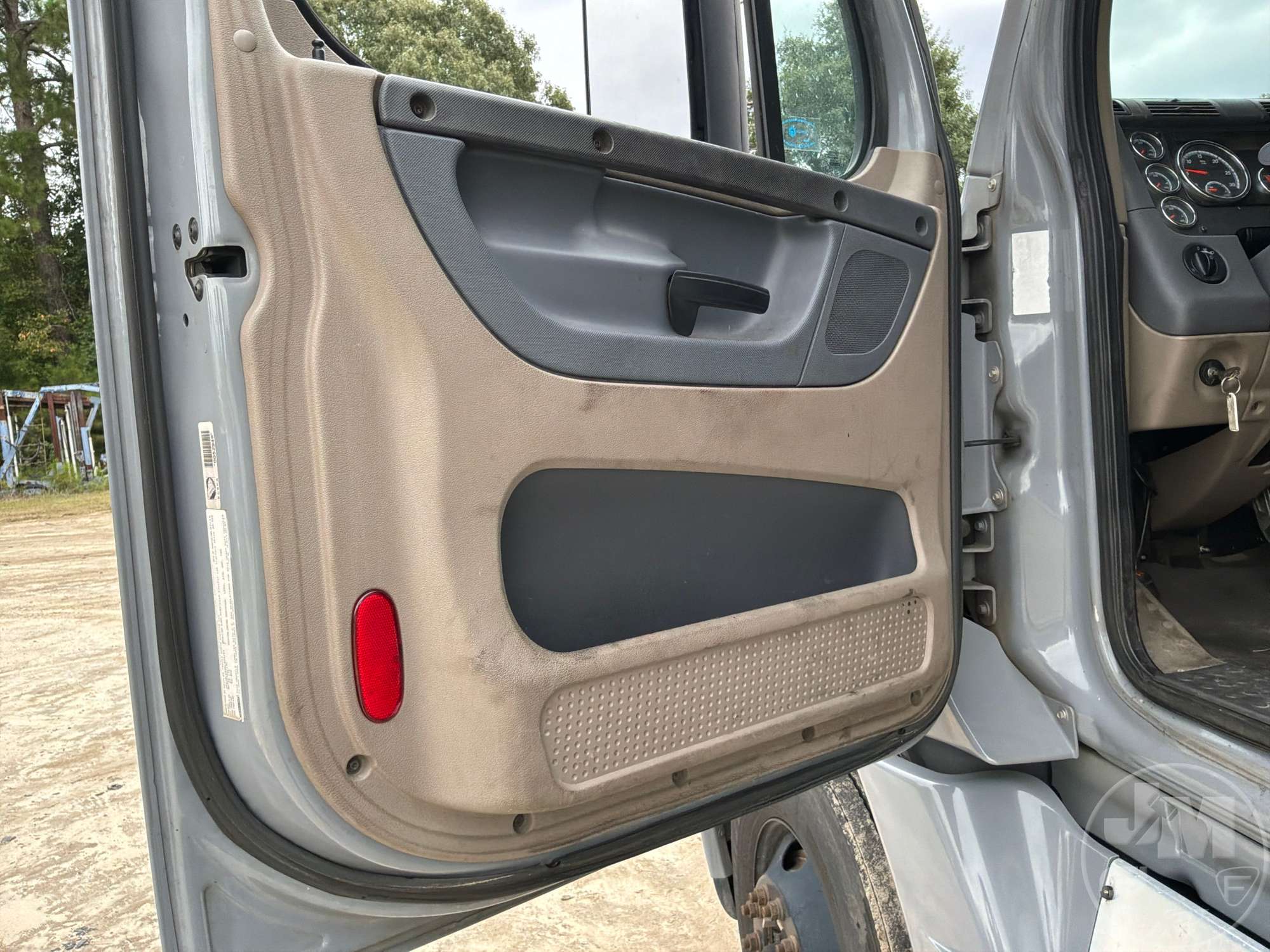2016 Freightliner CASCADIA