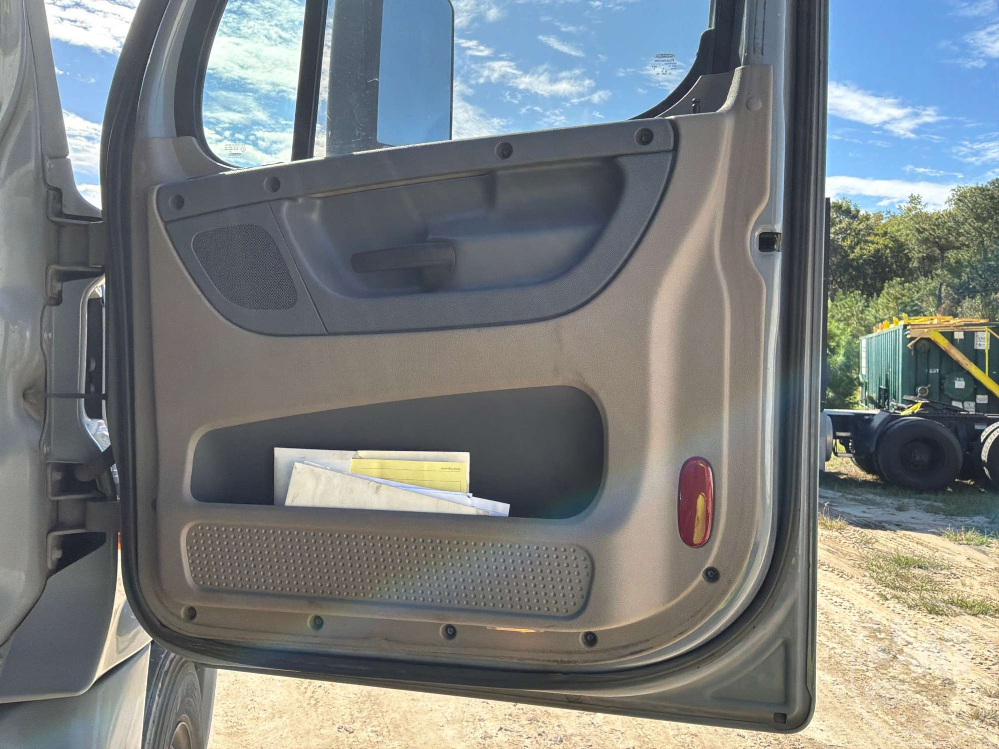 2017 Freightliner CASCADIA