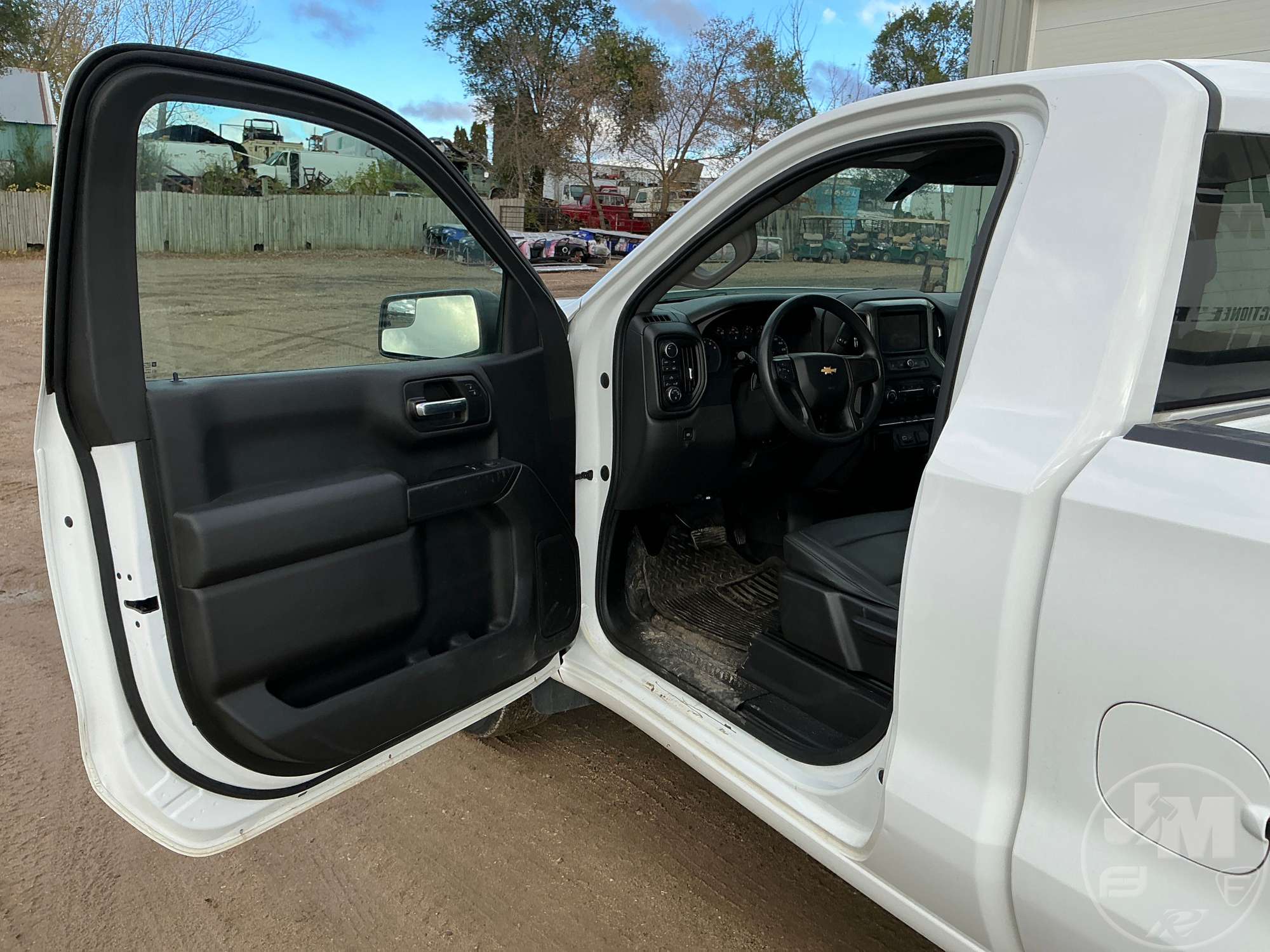 2020 Chevrolet SILVERADO