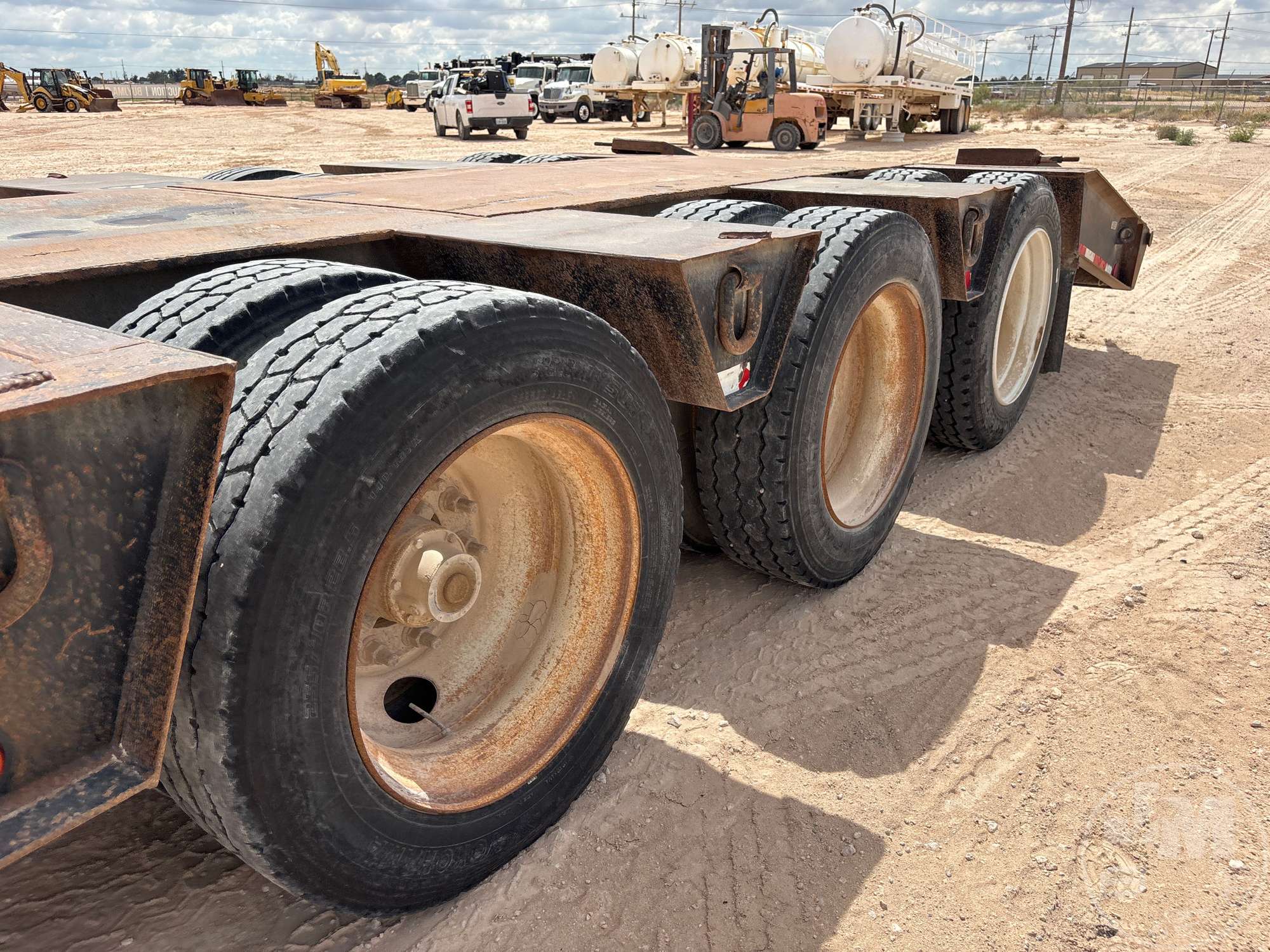 2012 Atoka LOWBOY 50 TON TRAILER