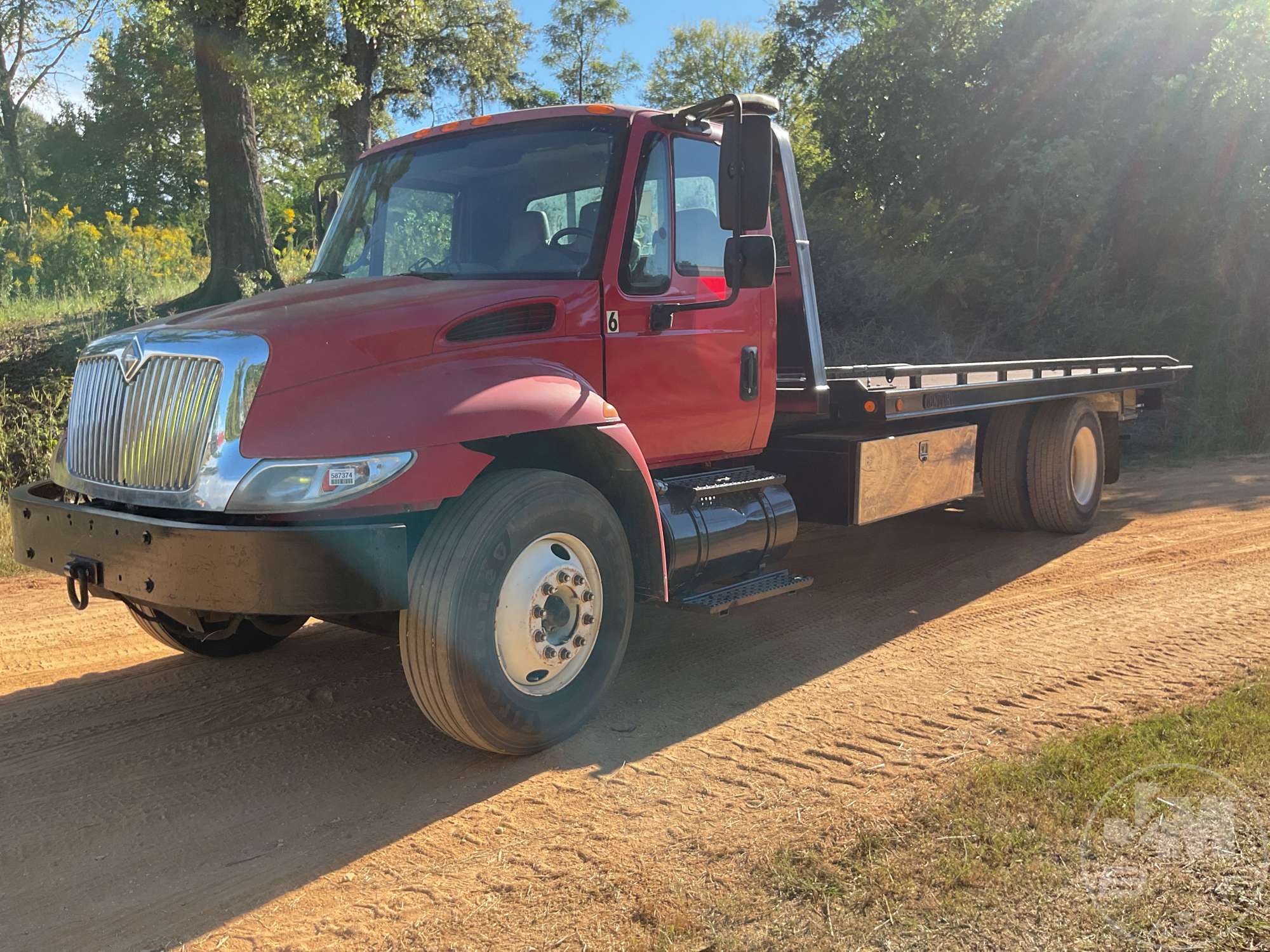 2006 International 4300 SBA 4X2