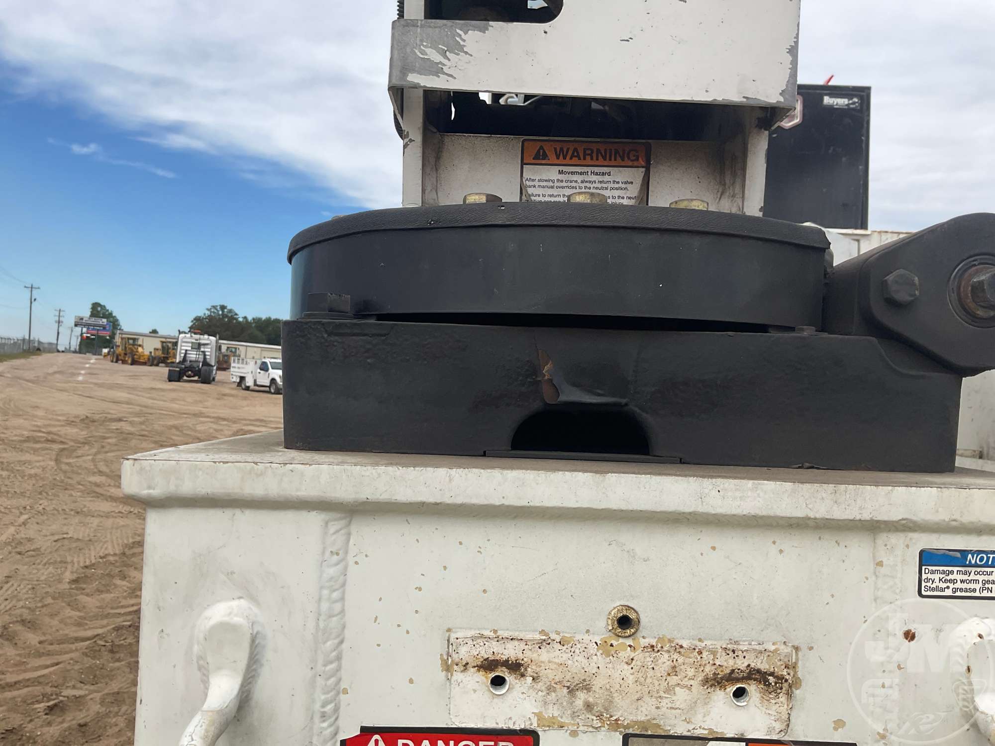 2016 Freightliner 108SD