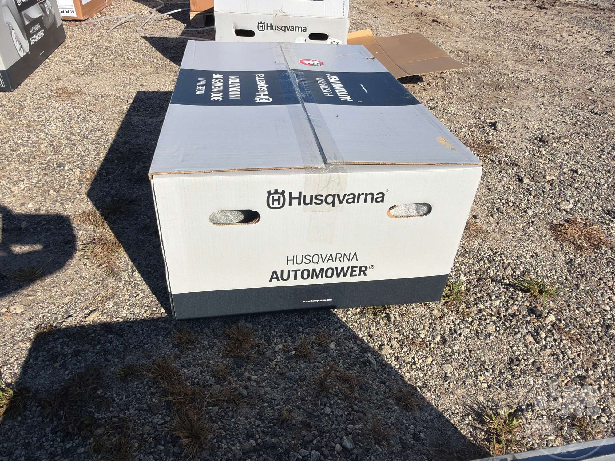 0 Husqvarna AUTO MOWER 520
