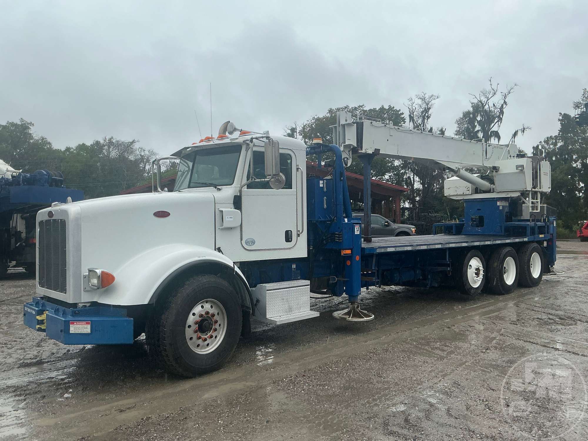 2012 Peterbilt 367