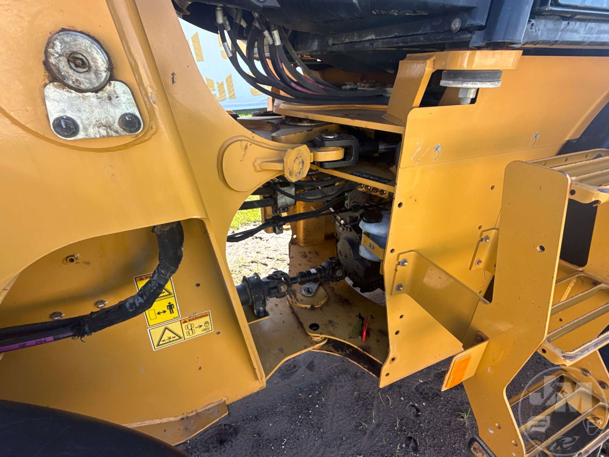 2021 Caterpillar 910