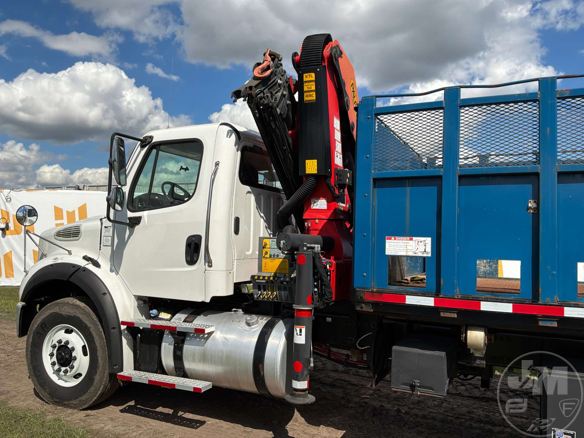2018 Freightliner M2