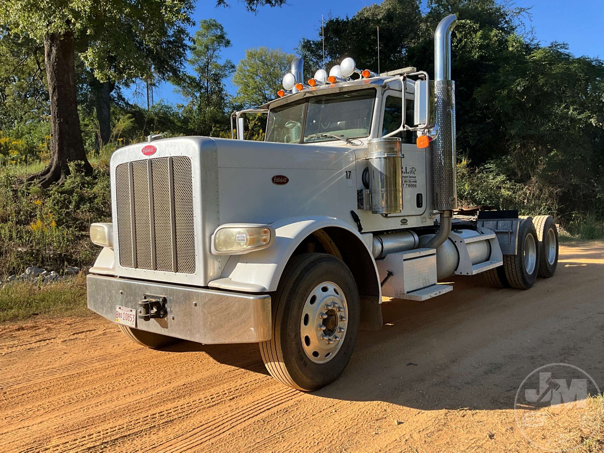Photo of 2009 Peterbilt 389