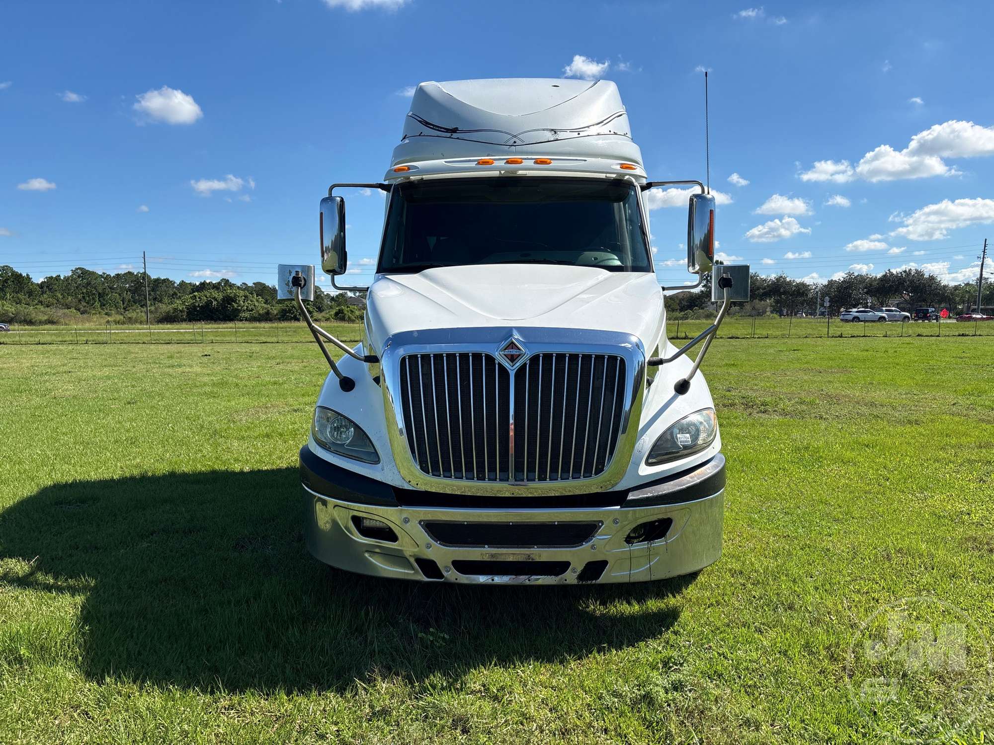 2014 International LF687