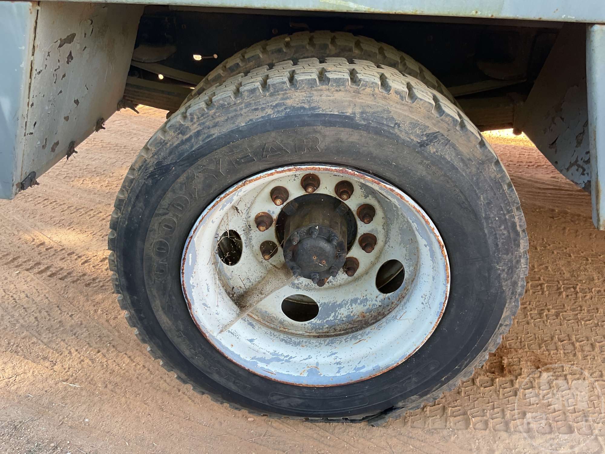 1996 GMC C6