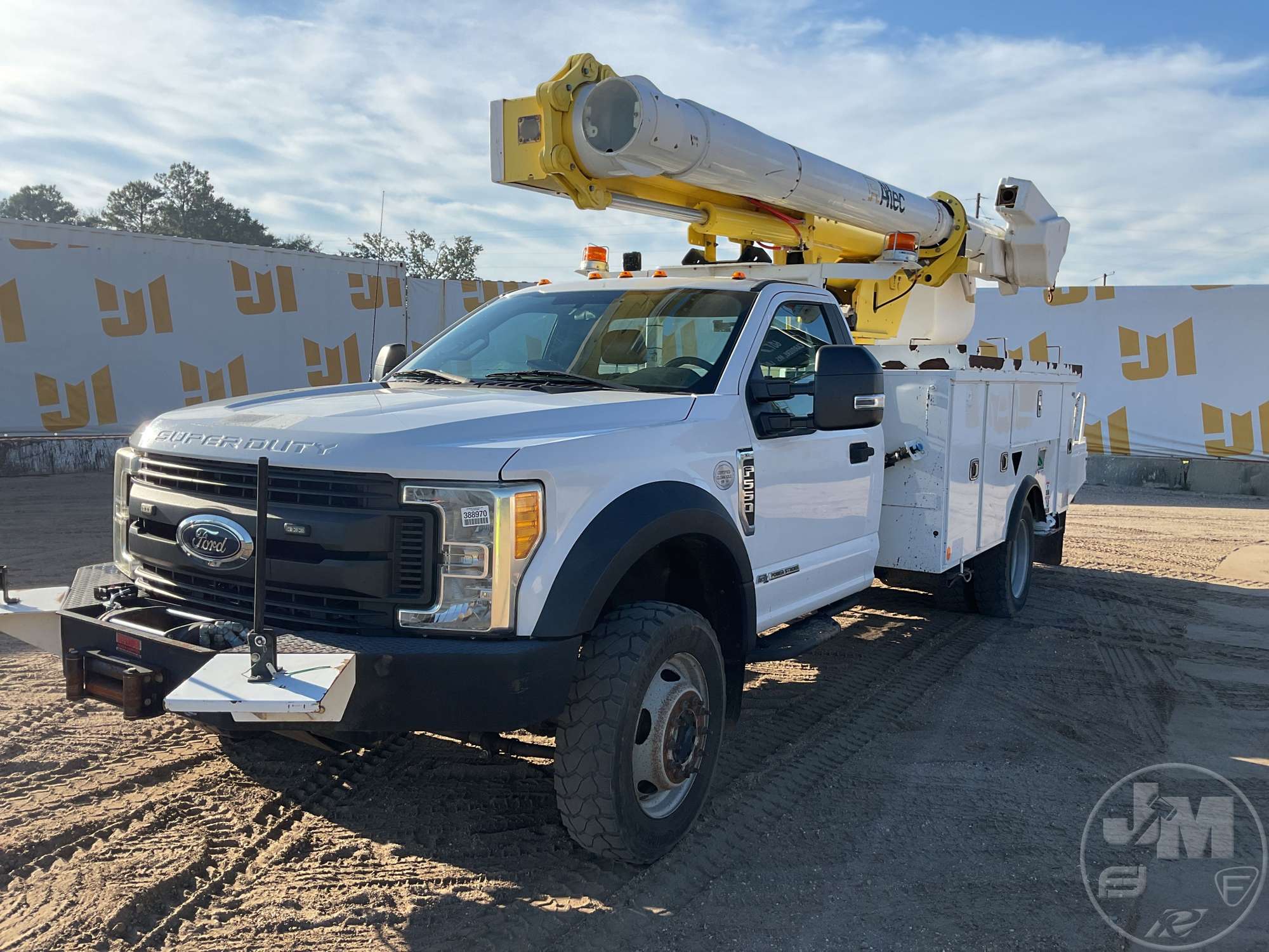 Photo of 2017 Ford F-550 XL