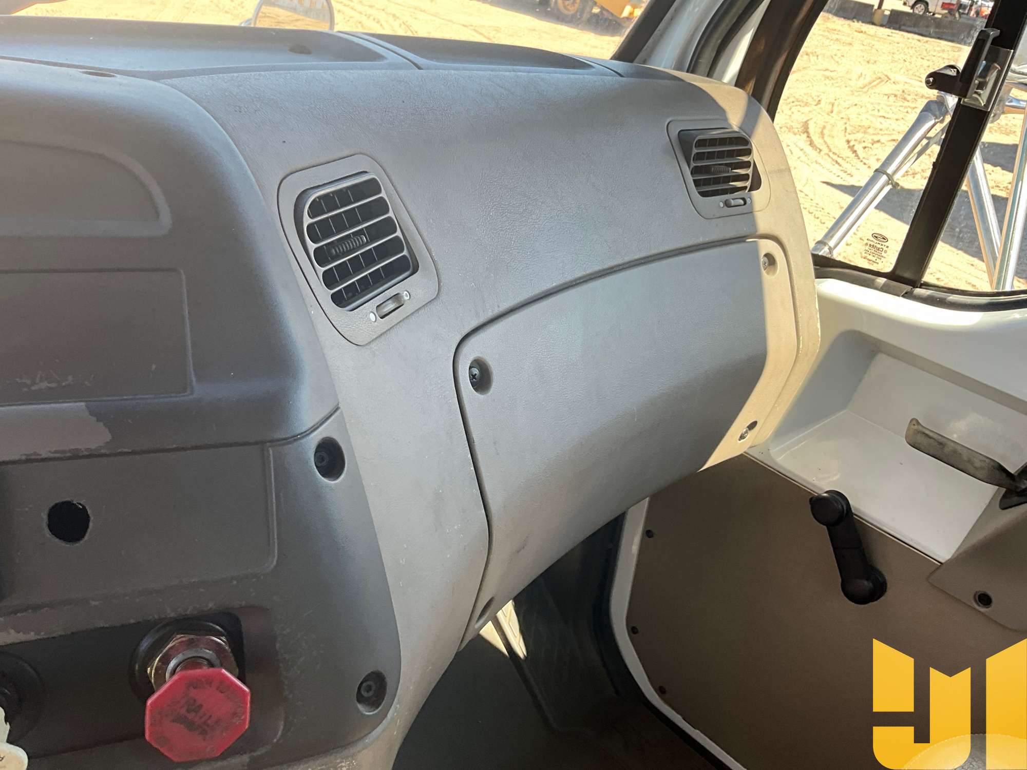 2008 Sterling Acterra