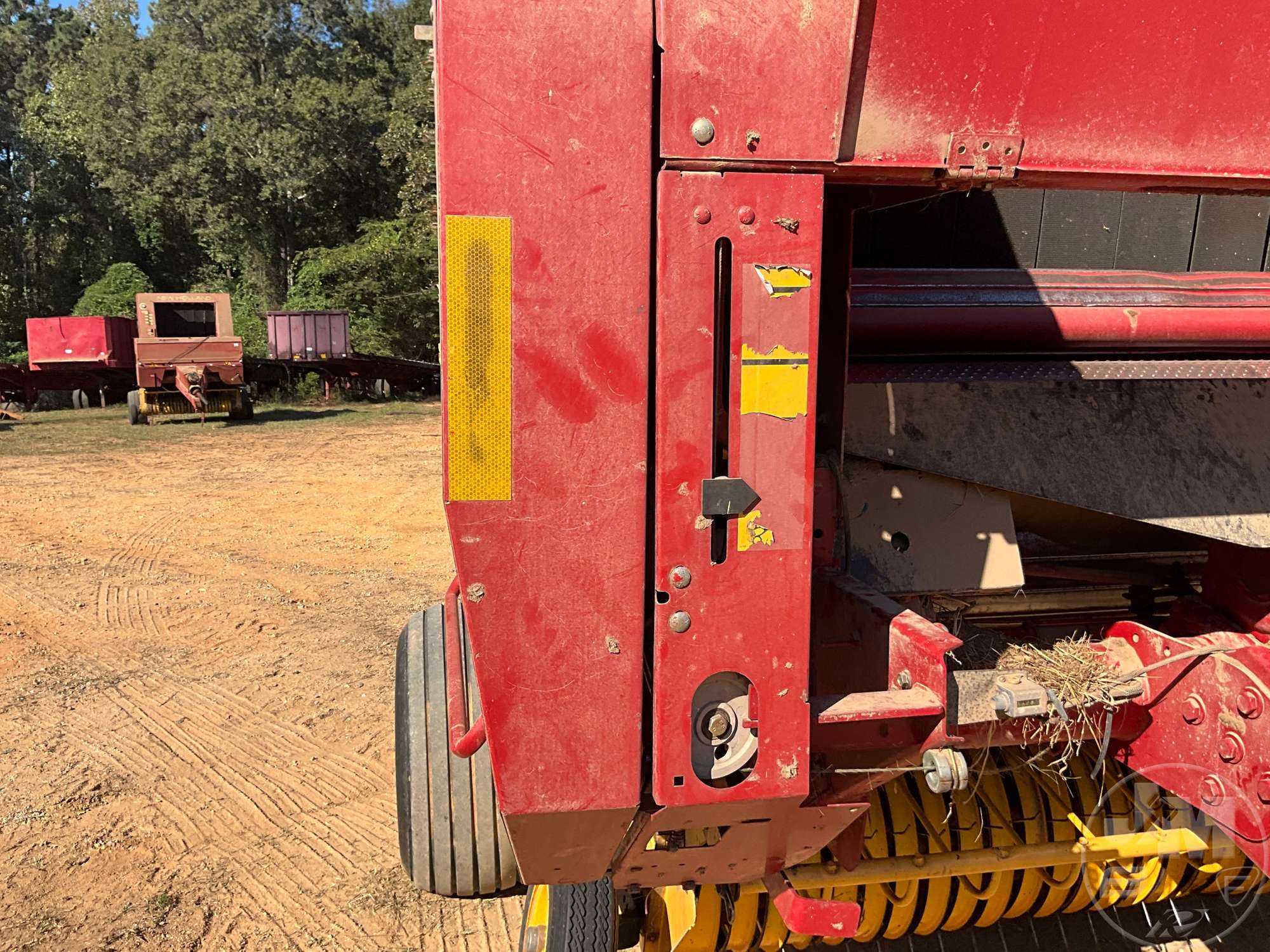 0 New Holland BR7090