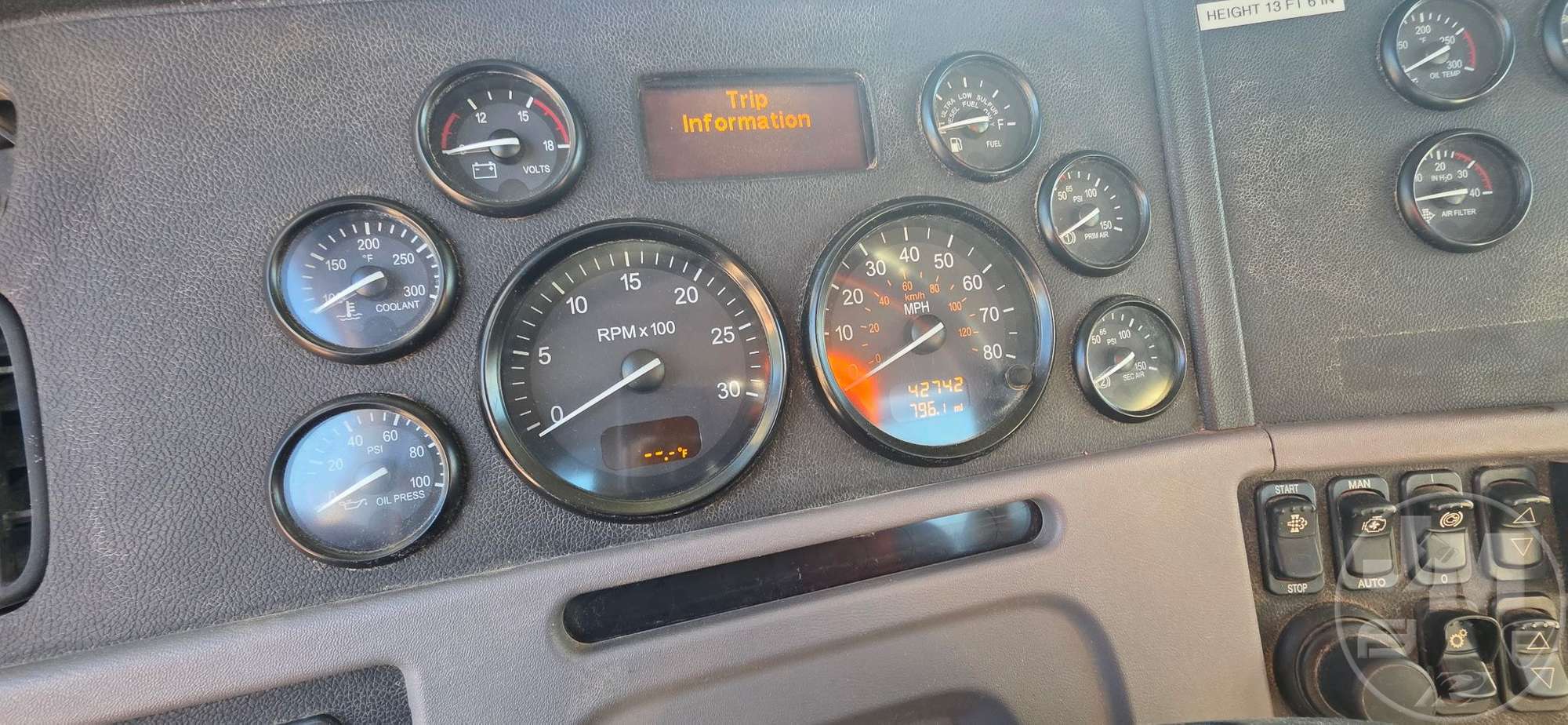 2012 Peterbilt 367