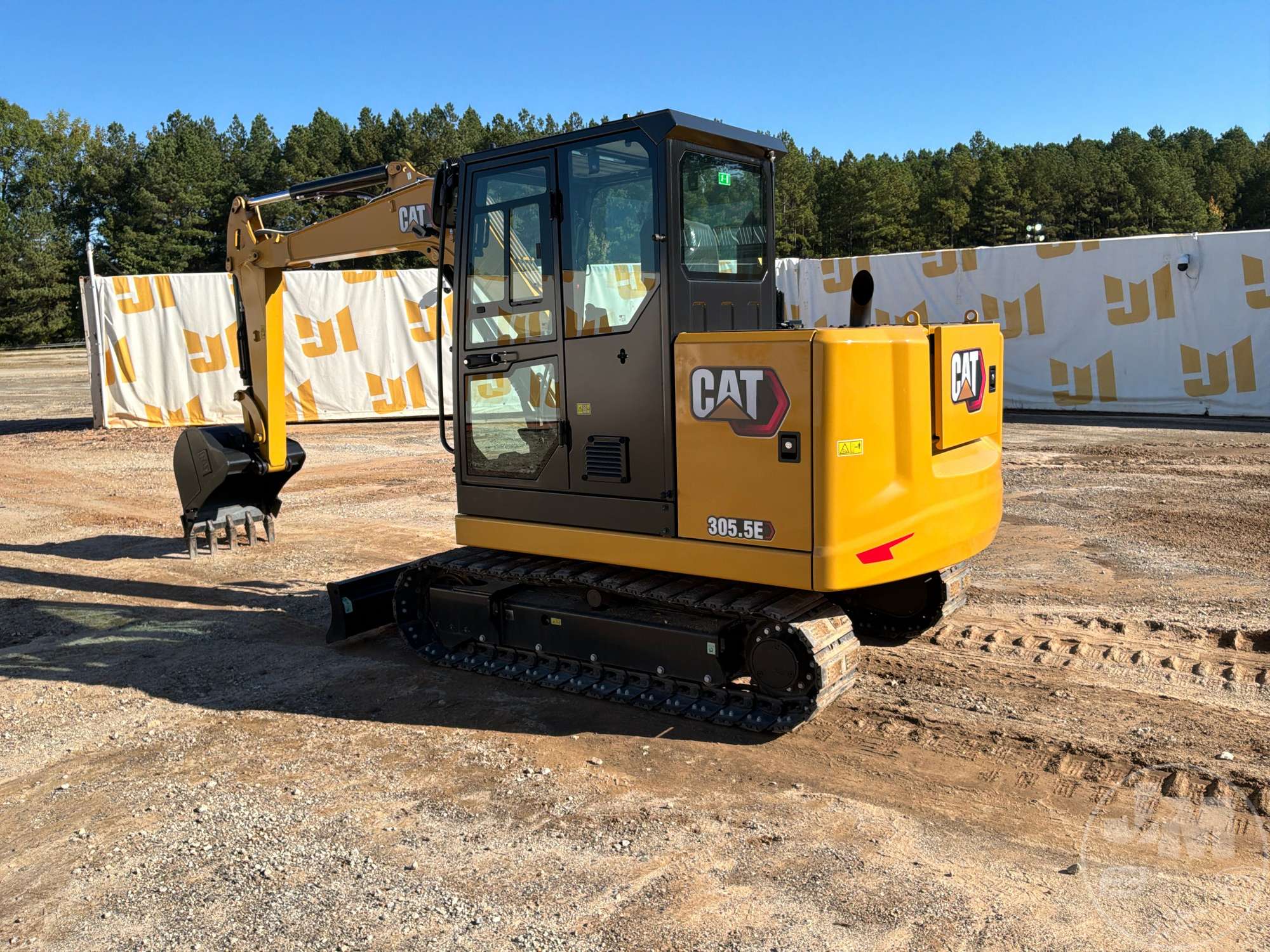 2025 Caterpillar 305.5E