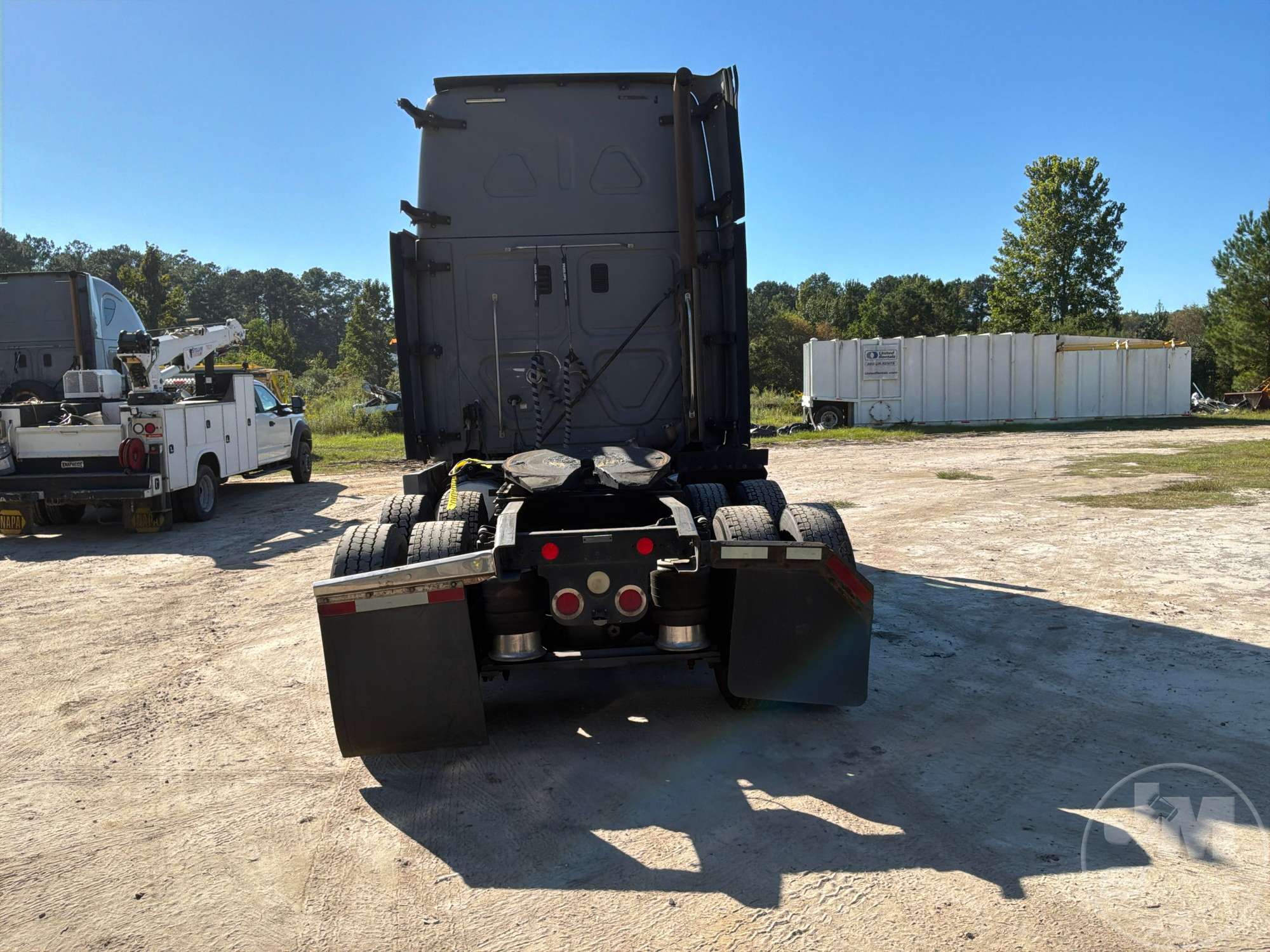 2015 Freightliner CASCADIA