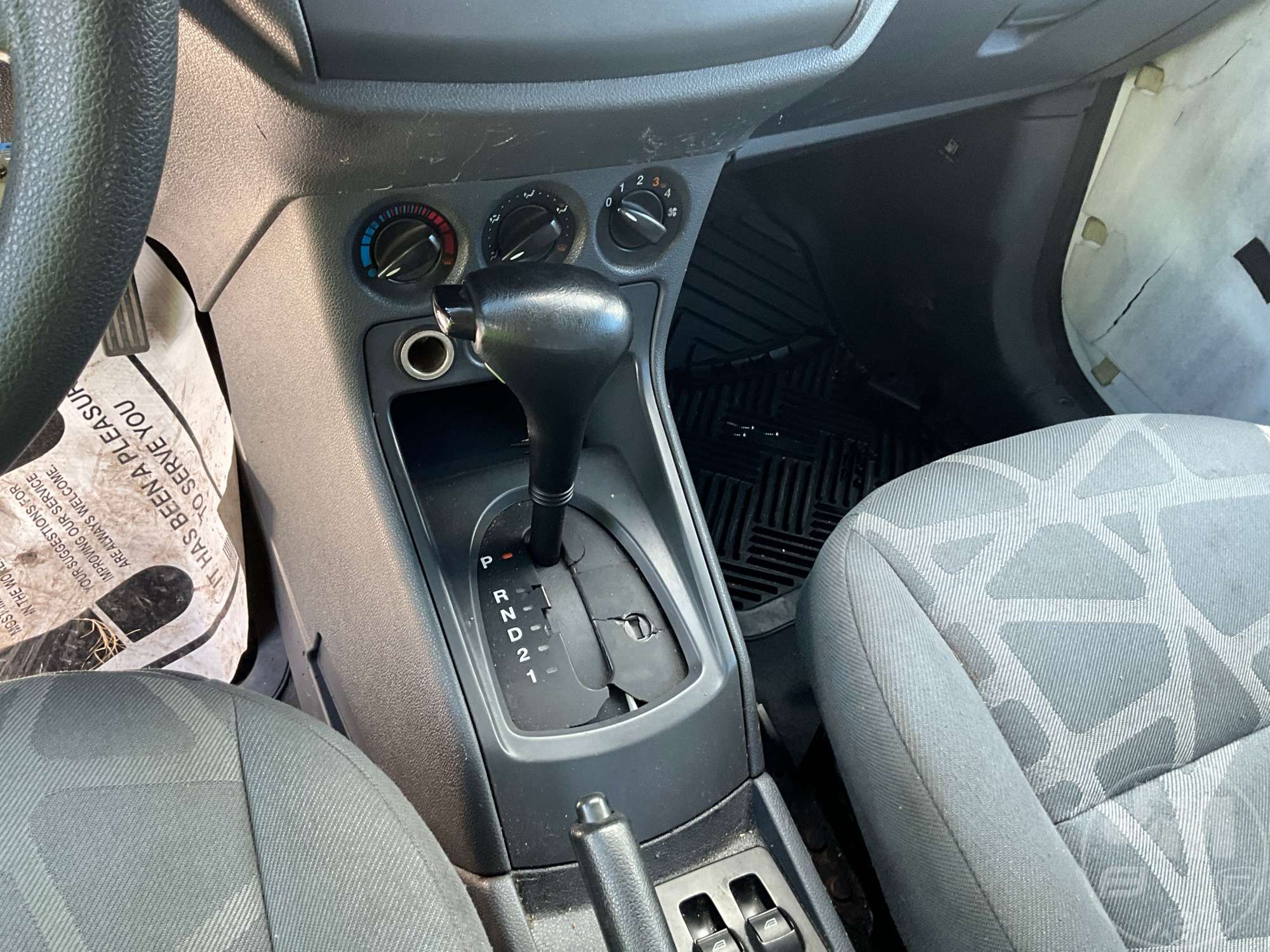 2011 Ford TRANSIT CONNECT XLT