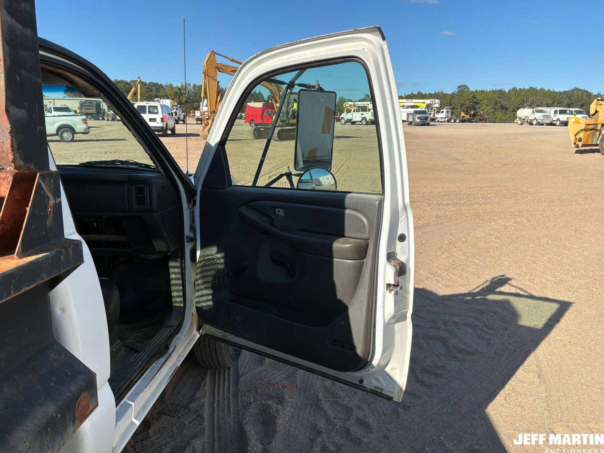 2003 Chevrolet SILVERADO