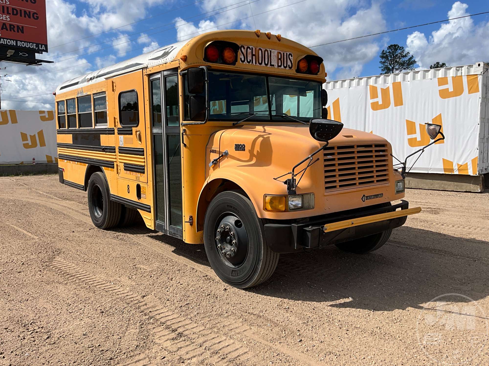 1998 International 3800