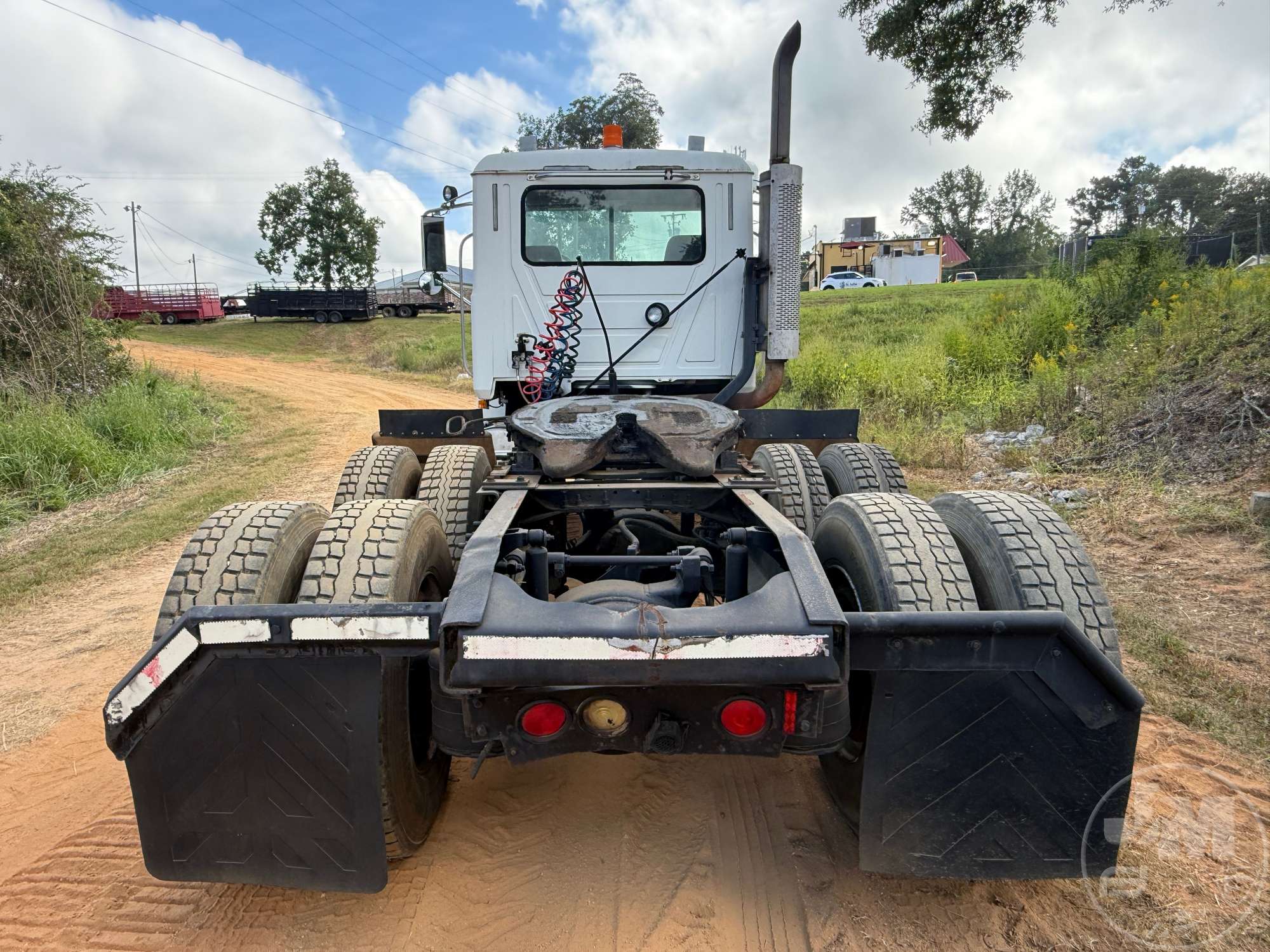 2004 Mack CH613