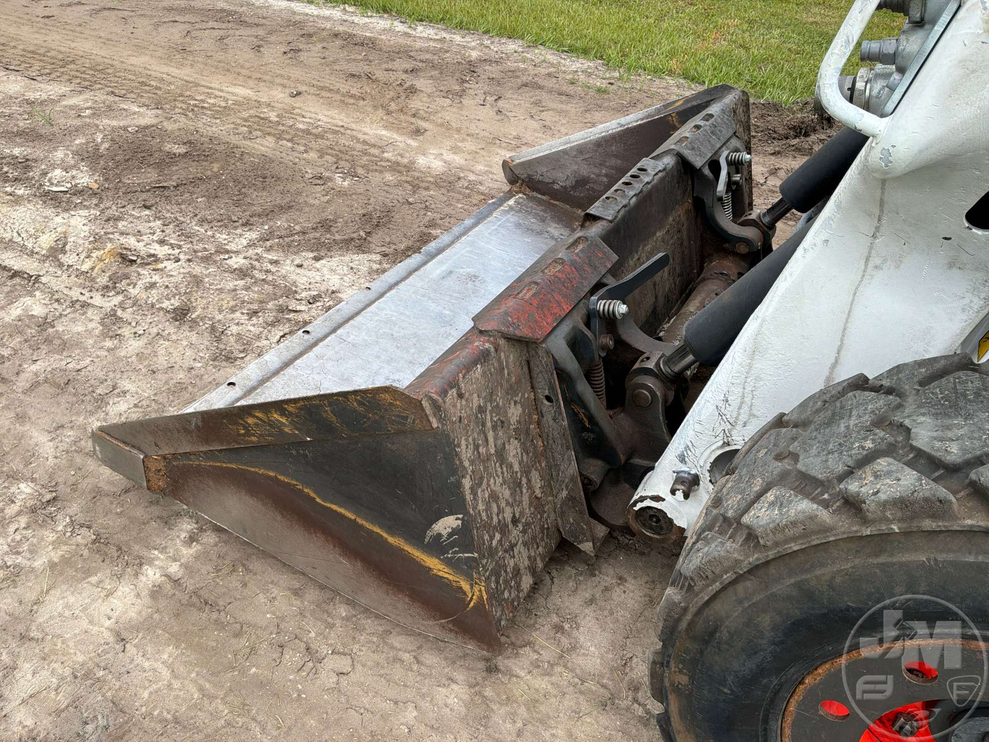 2022 Bobcat S76