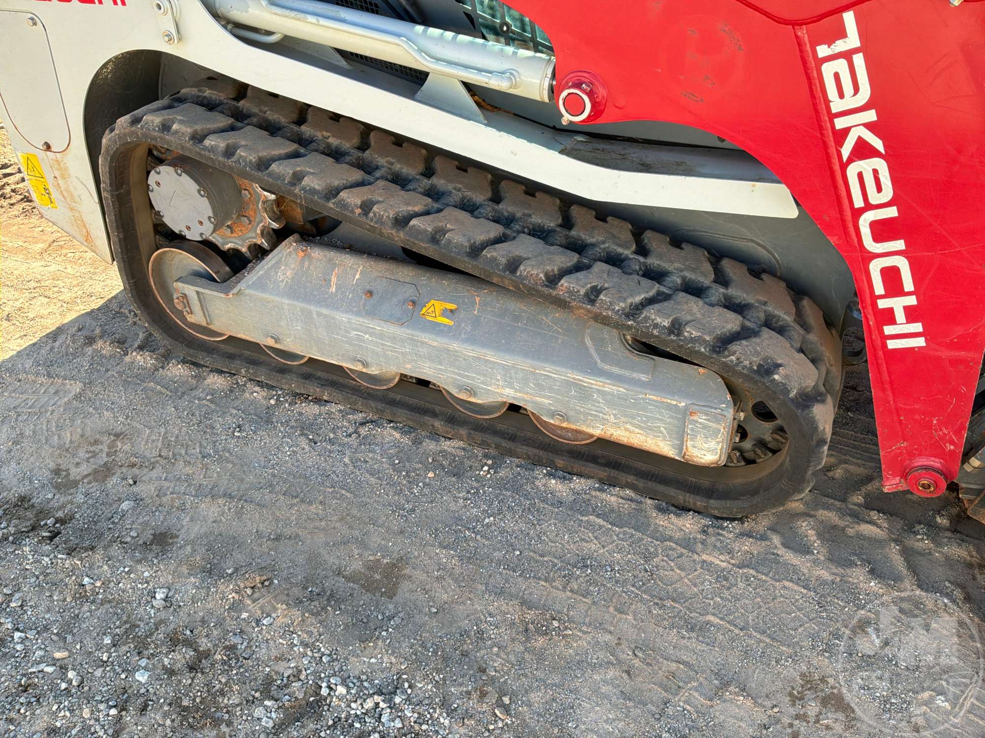 2023 Takeuchi TL6R