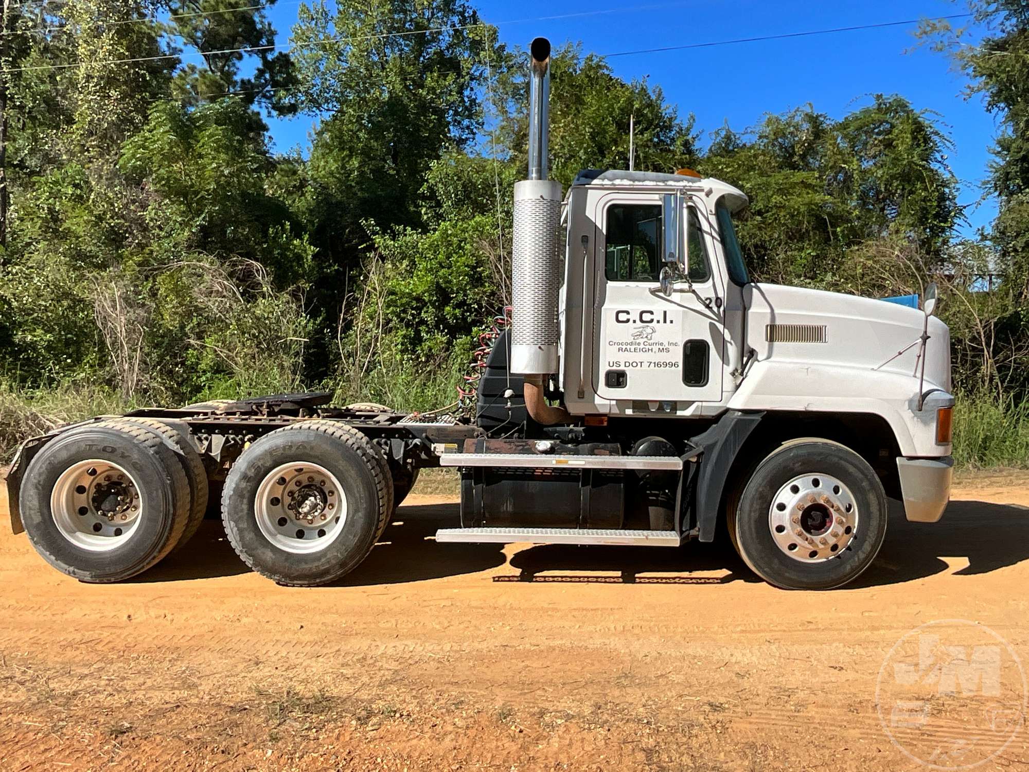 2000 Mack CH613