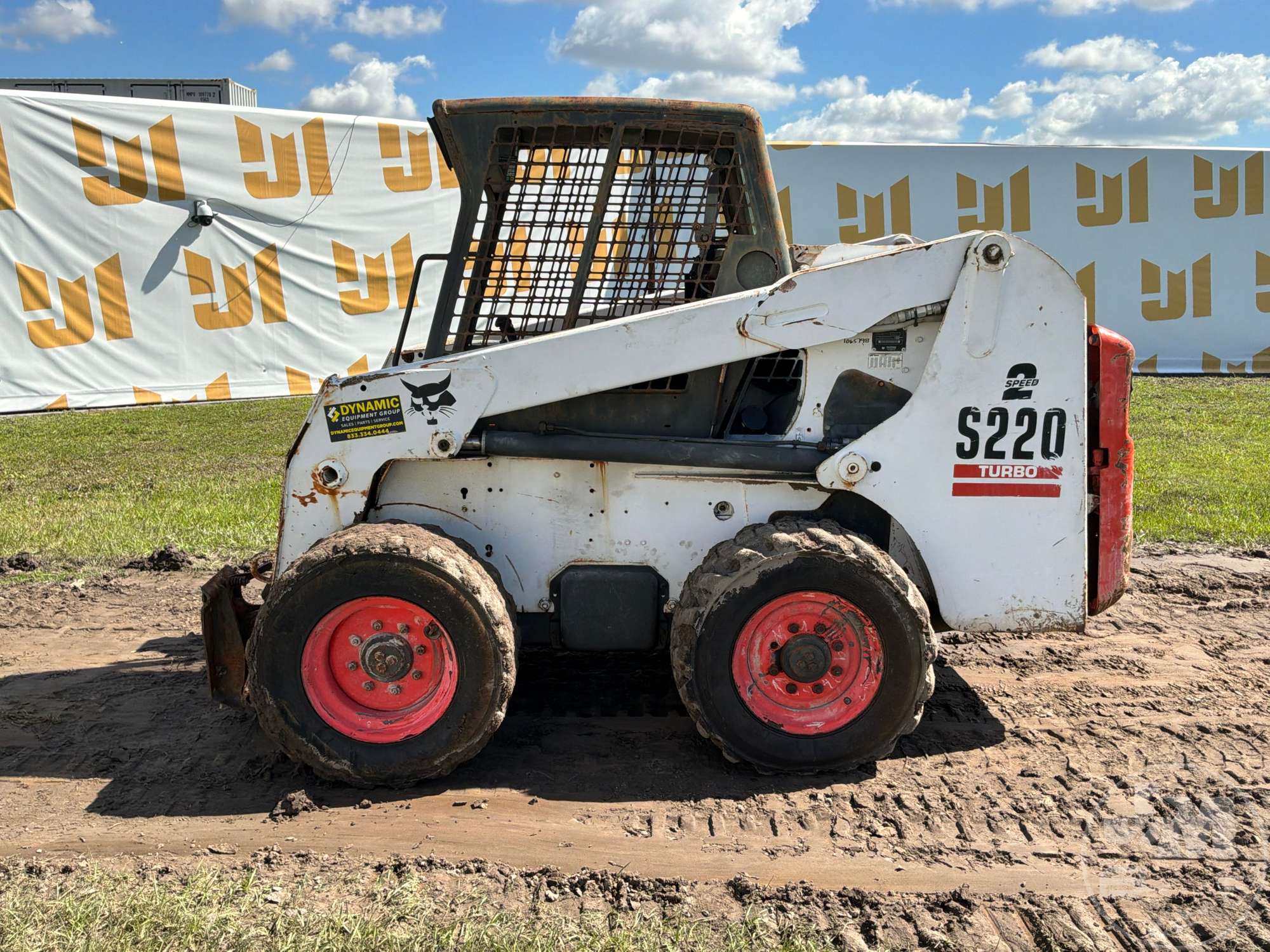 2004 Bobcat S220