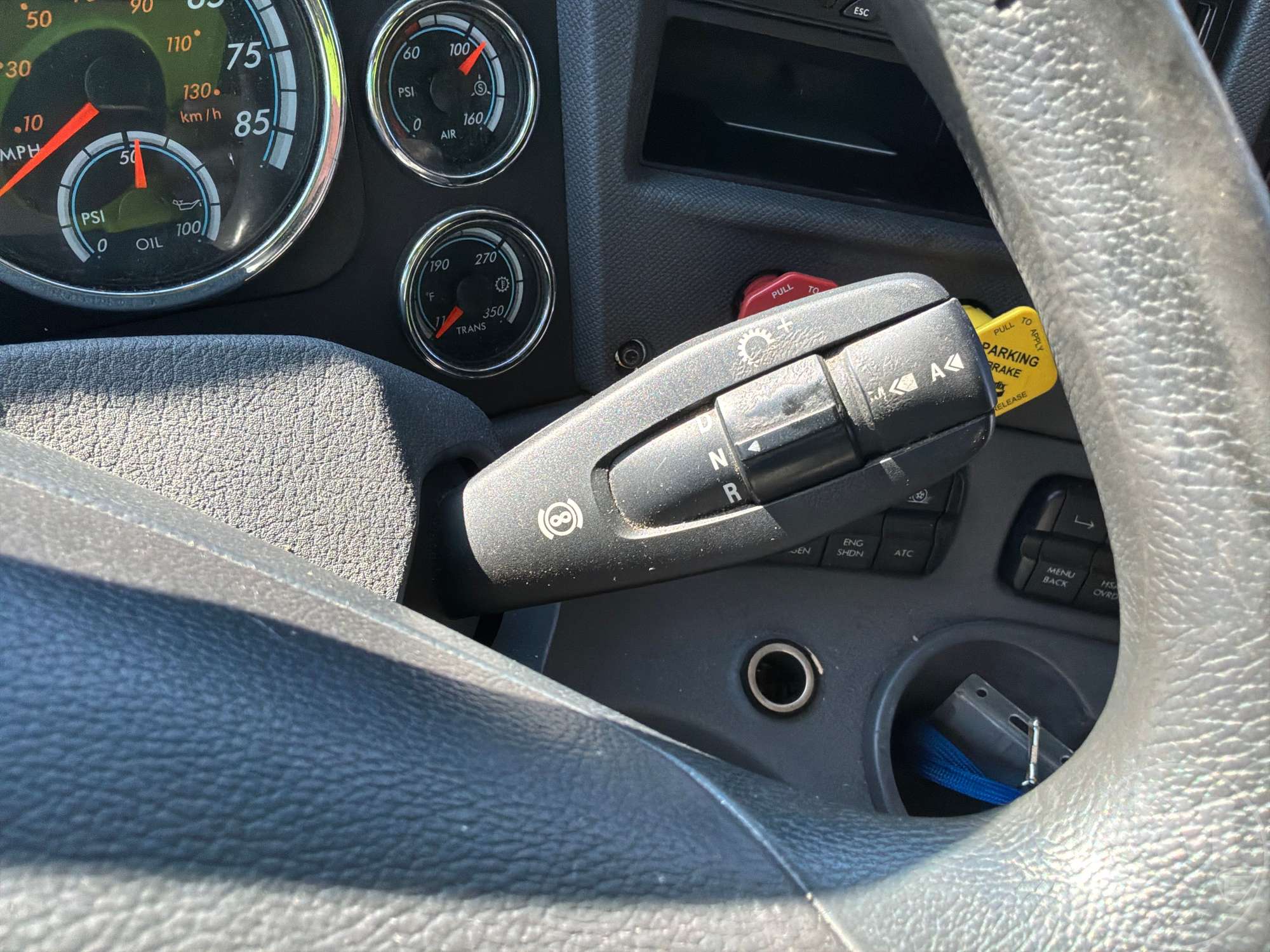 2015 Freightliner CASCADIA