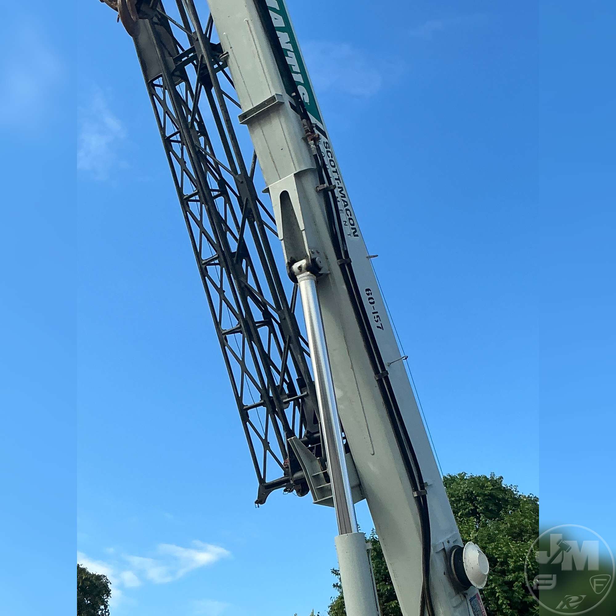 2006 Tadano MANTIS 6010